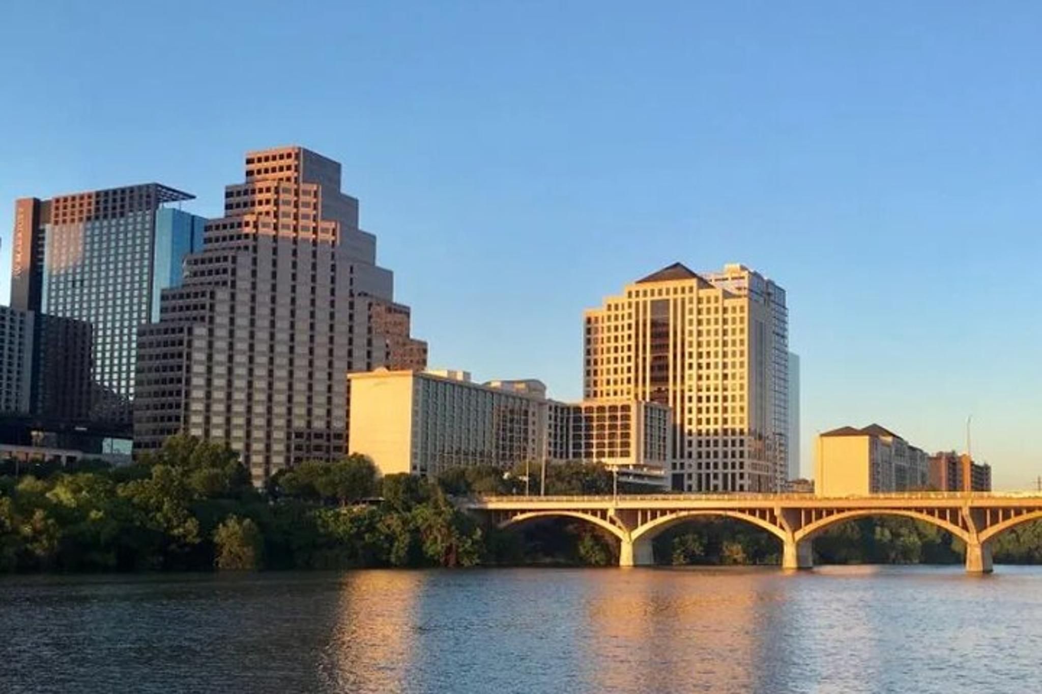 Austin Walking Tour in the Afternoon - Image 3