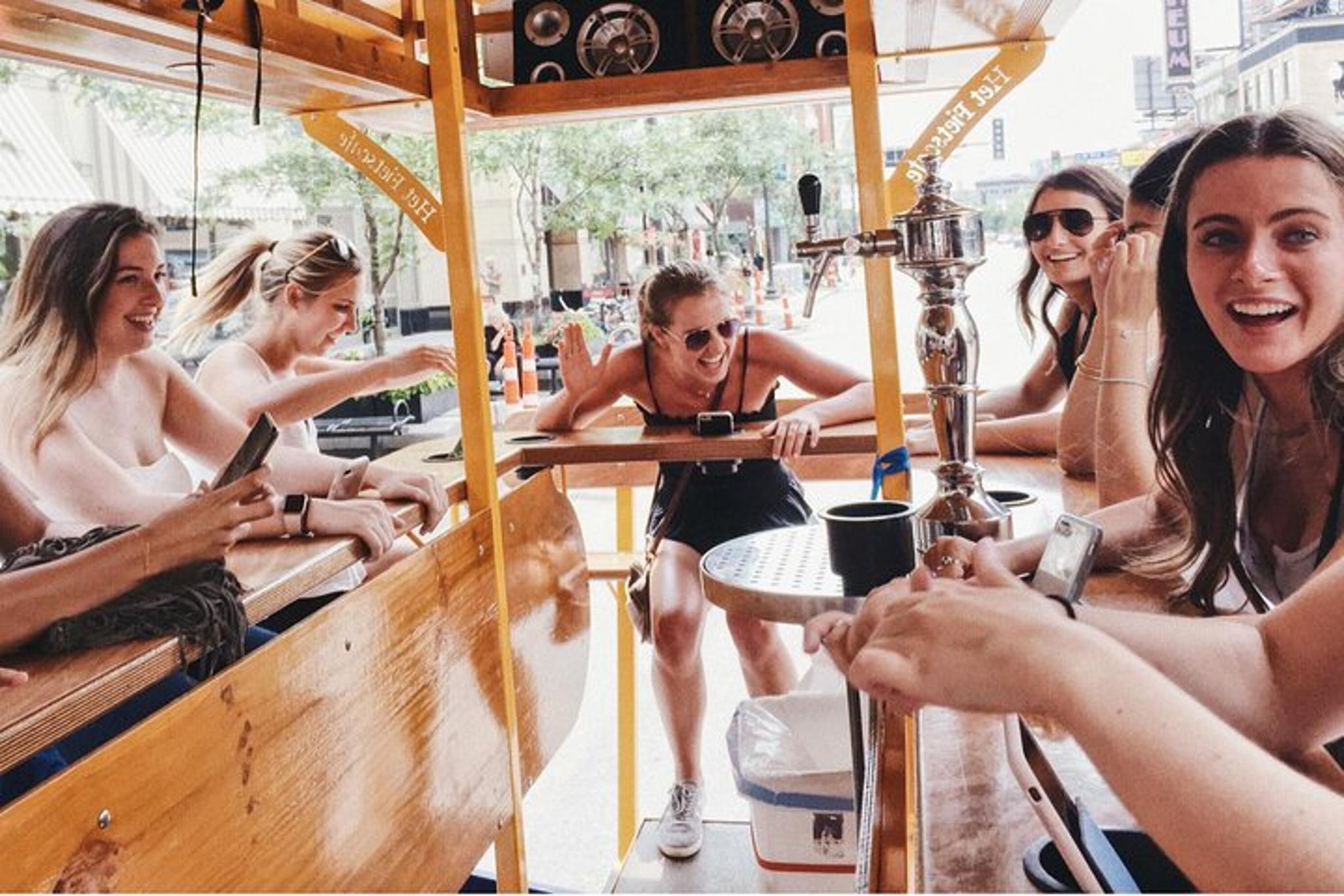 Minneapolis Pedal Pub Tour - Image 5