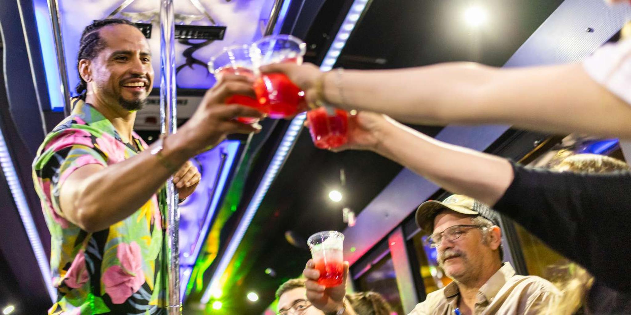 Las Vegas Club Crawl with Party Bus Experience - Image 2