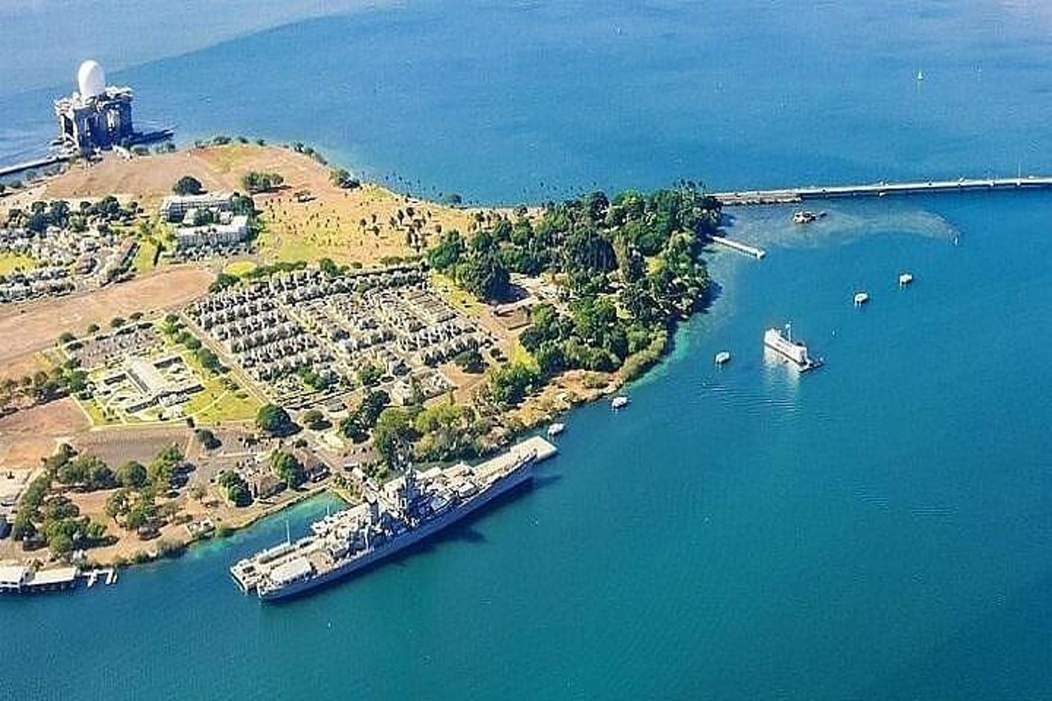 Oahu Pearl Harbor, Dole Plantation, Polynesian Center Tour - Image 3