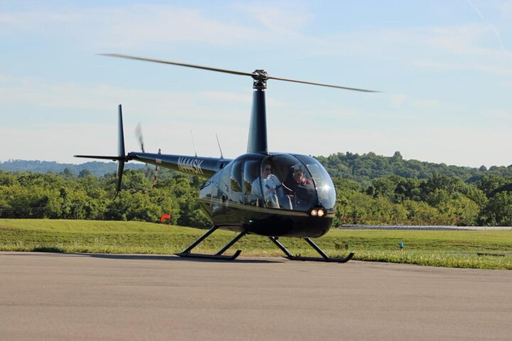 Nashville Celebrity Homes Helicopter Tour - Image 6
