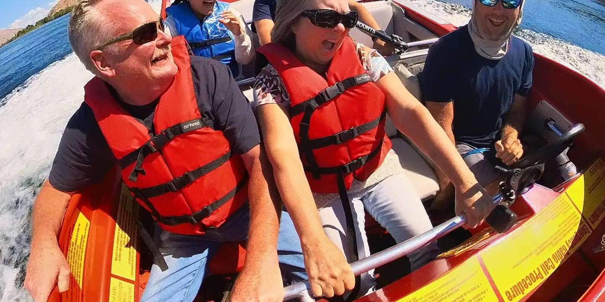 Wenatchee Adventure Boat Ride - Image 3