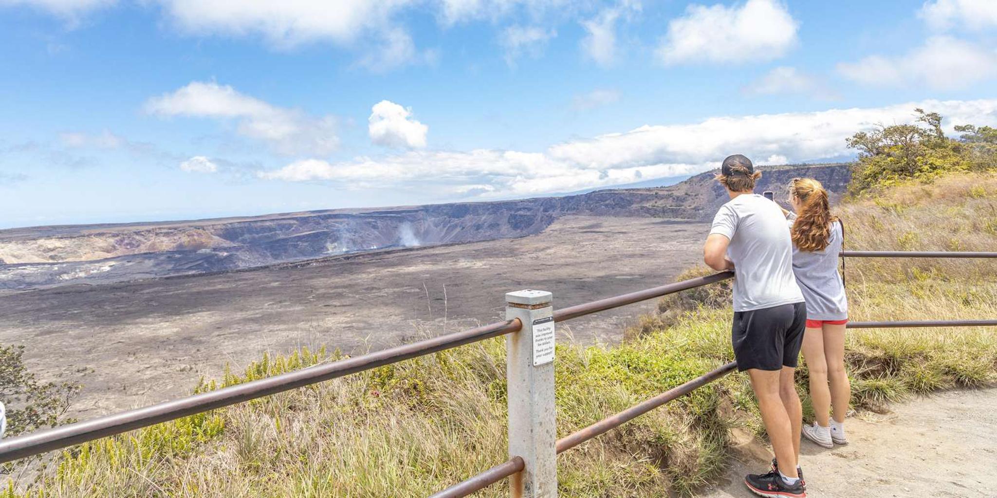 Hilo Volcanoes and Waterfalls Private Tour - Image 4