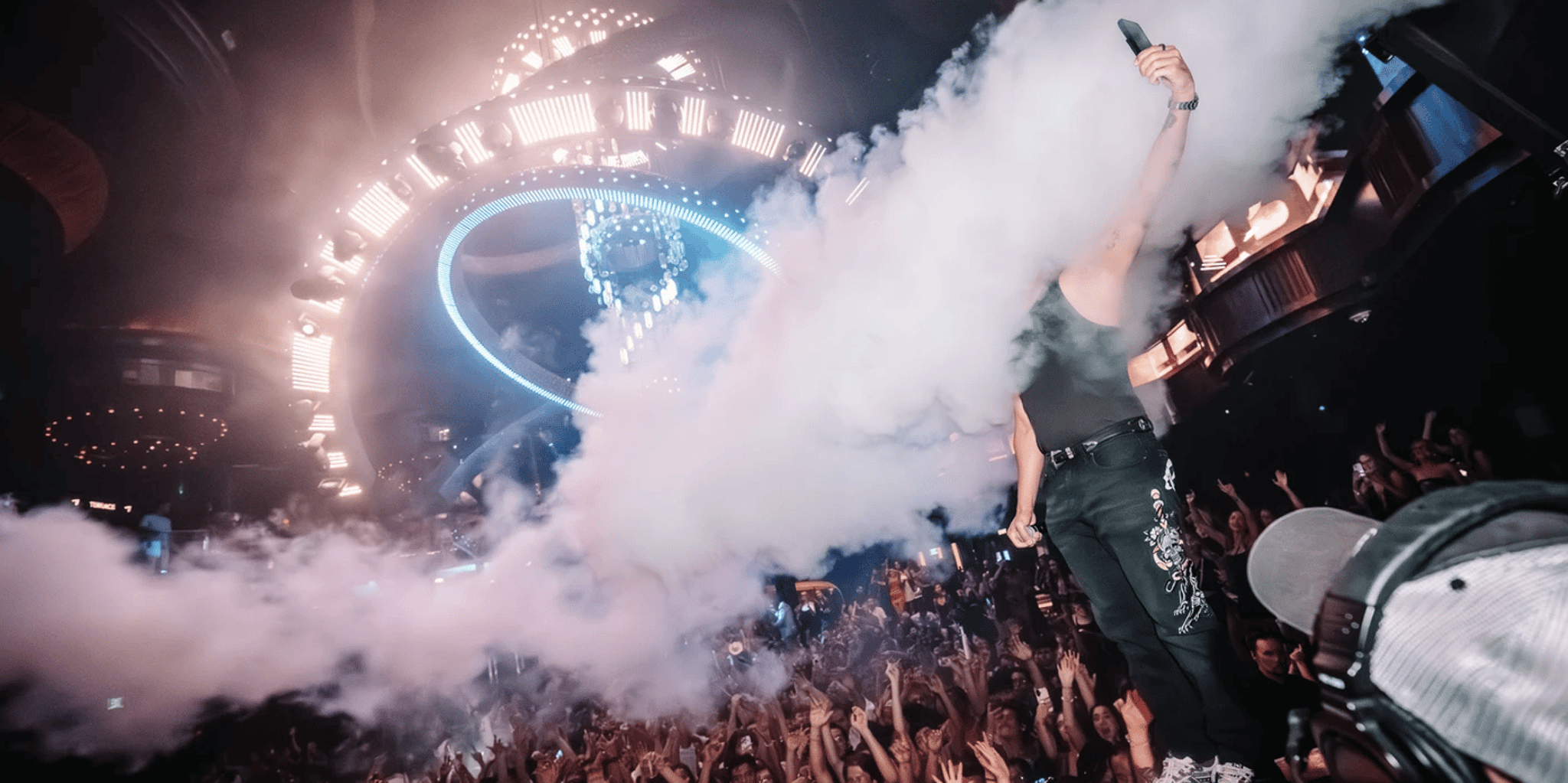 Las Vegas Club Crawl with Party Bus - Image 6