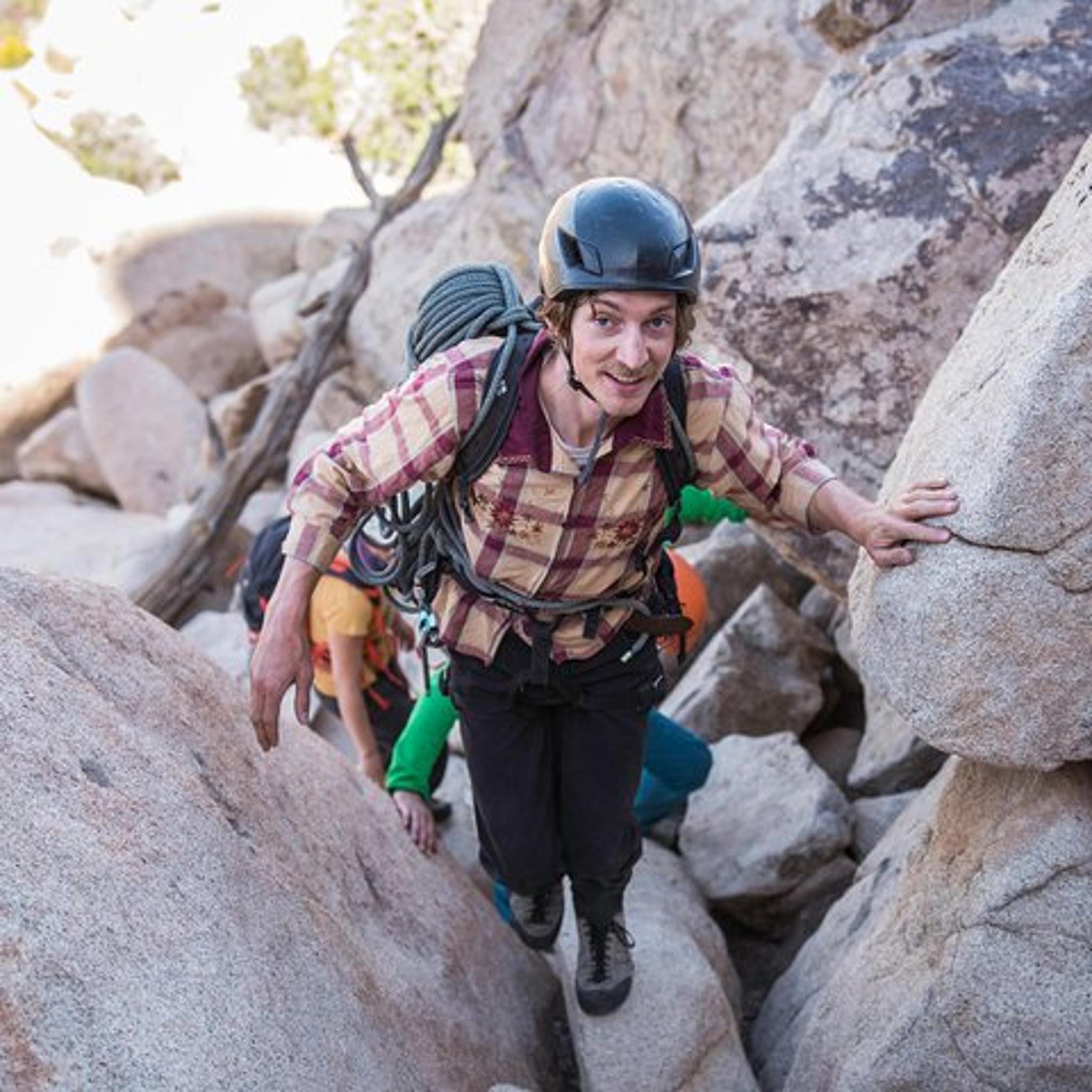 Joshua Tree Rappelling Adventure - Image 5