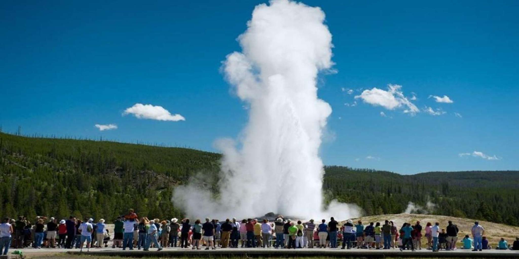 Bozeman Yellowstone Tour 2 Days - Image 6