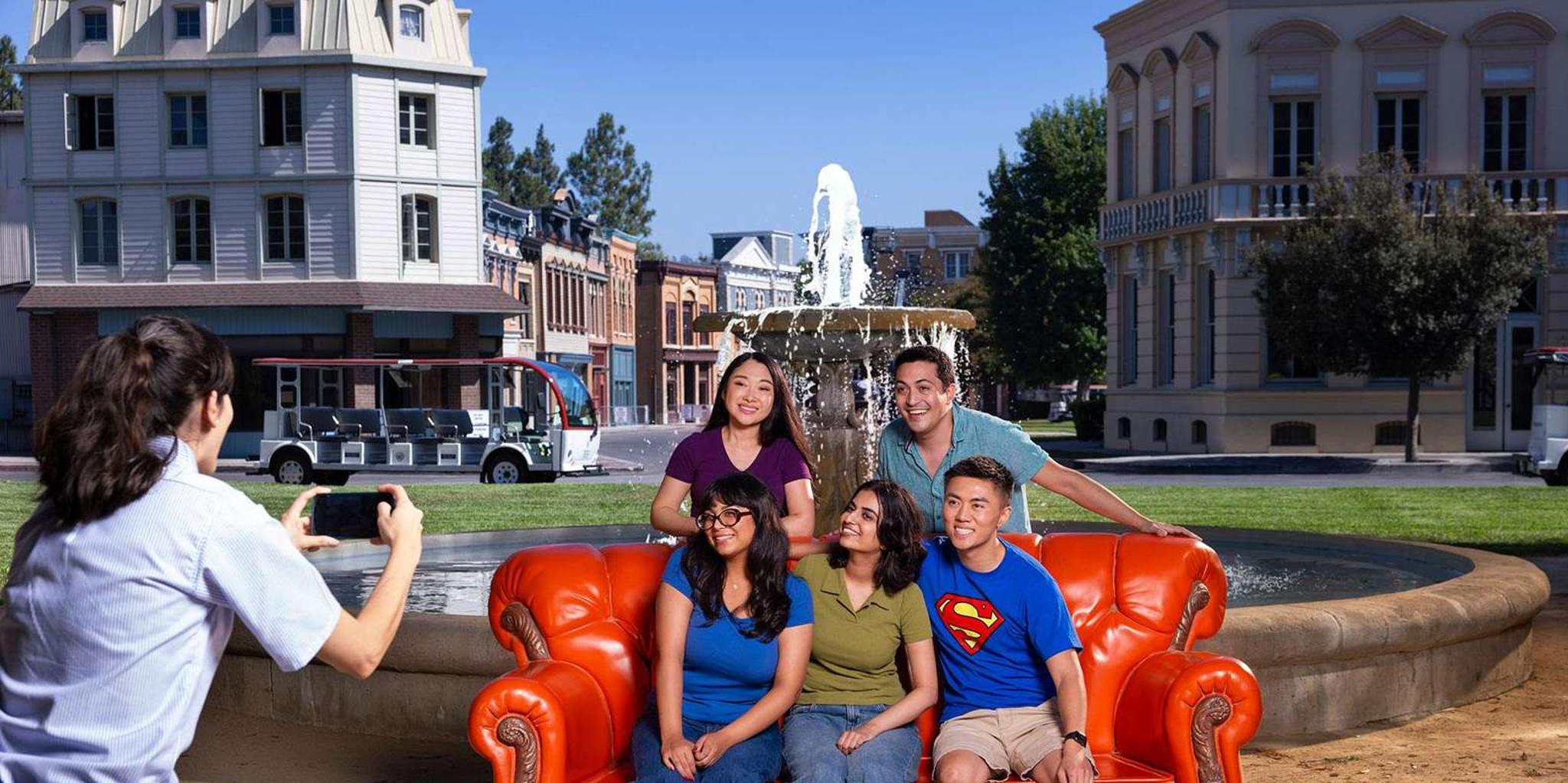 Los Angeles Warner Bros. Studio Tour - Image 6