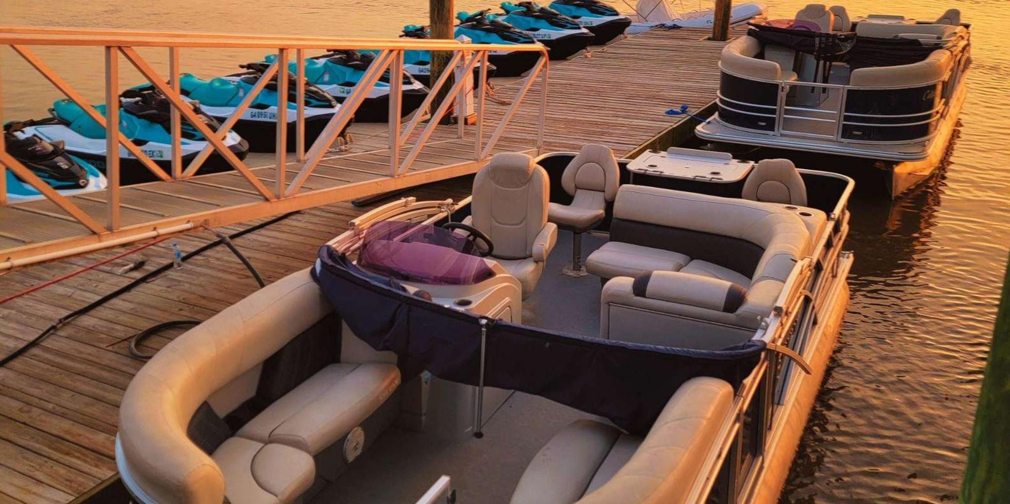 Tybee Island Pontoon Boat Rental - Image 6