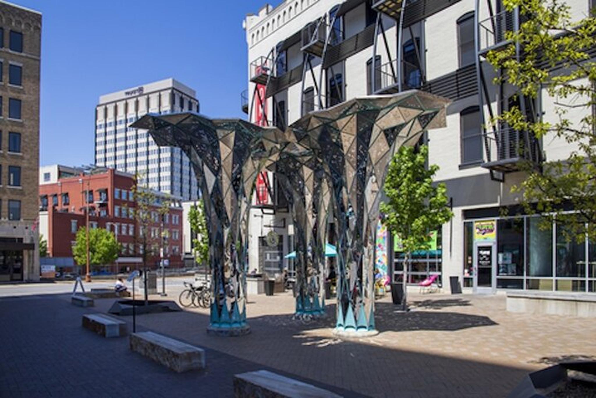 Chattanooga Walking Tour from Blues to Bridges
