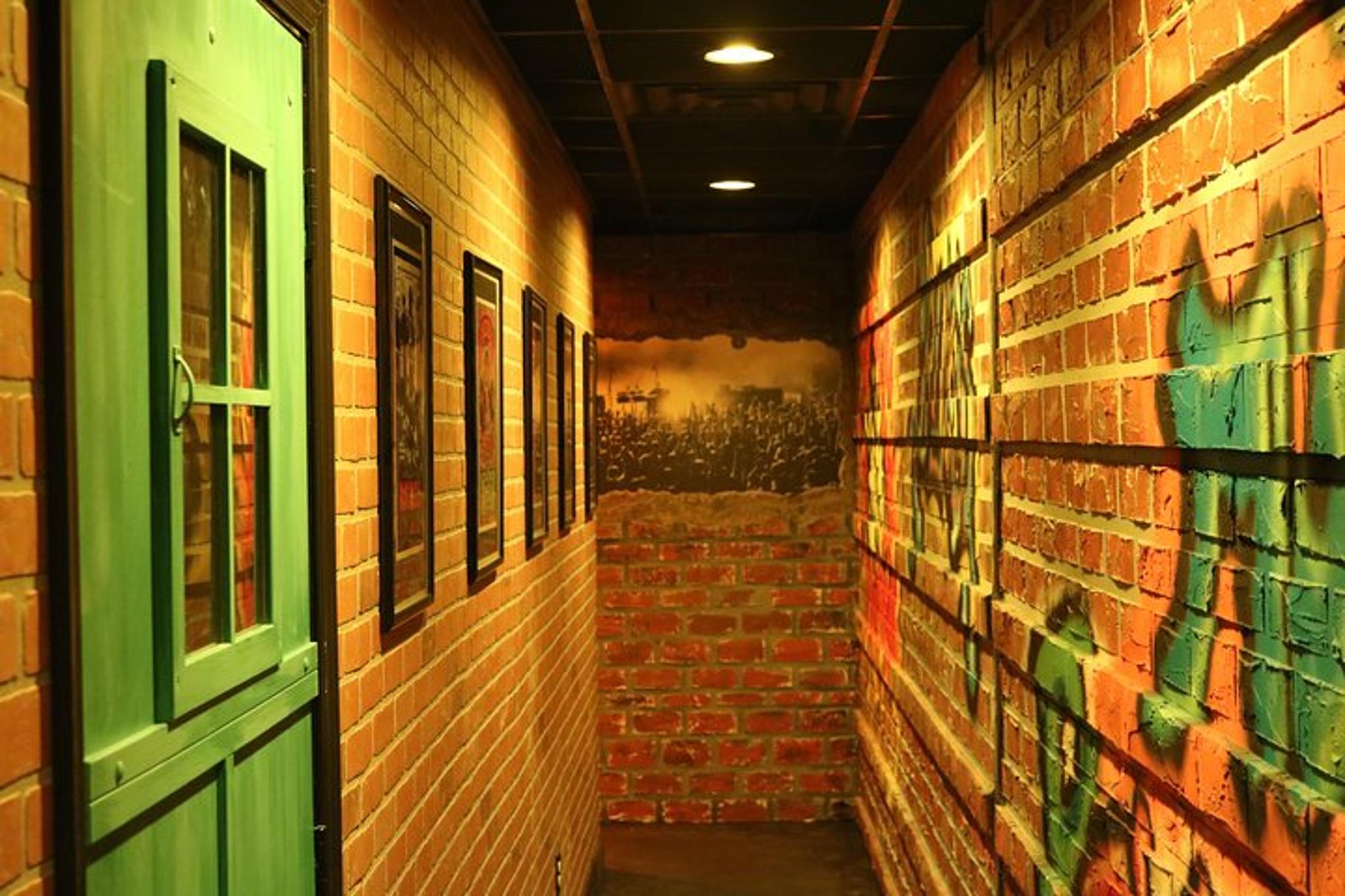 Professional Recording Studio Karaoke Experience - Image 4