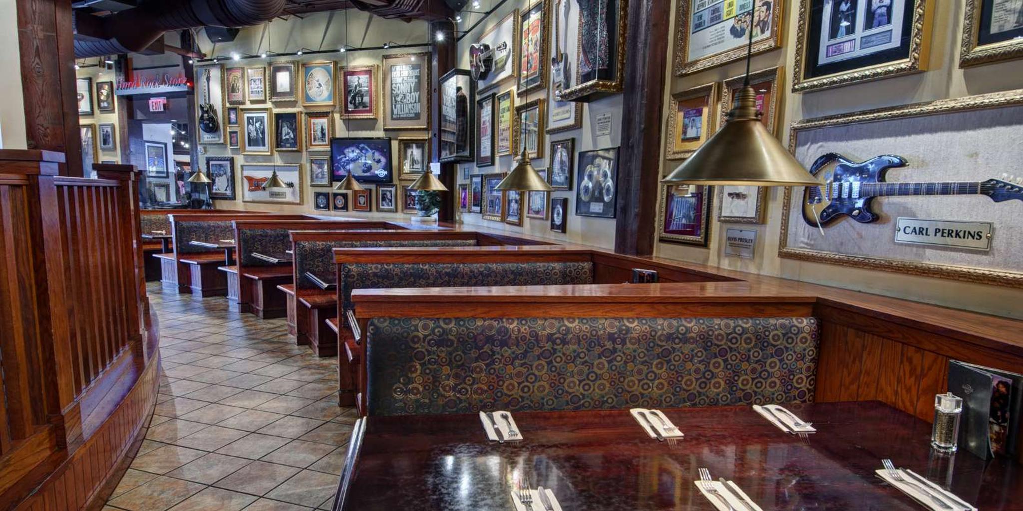 San Francisco Hard Rock Cafe Meal at Pier 39 - Image 3