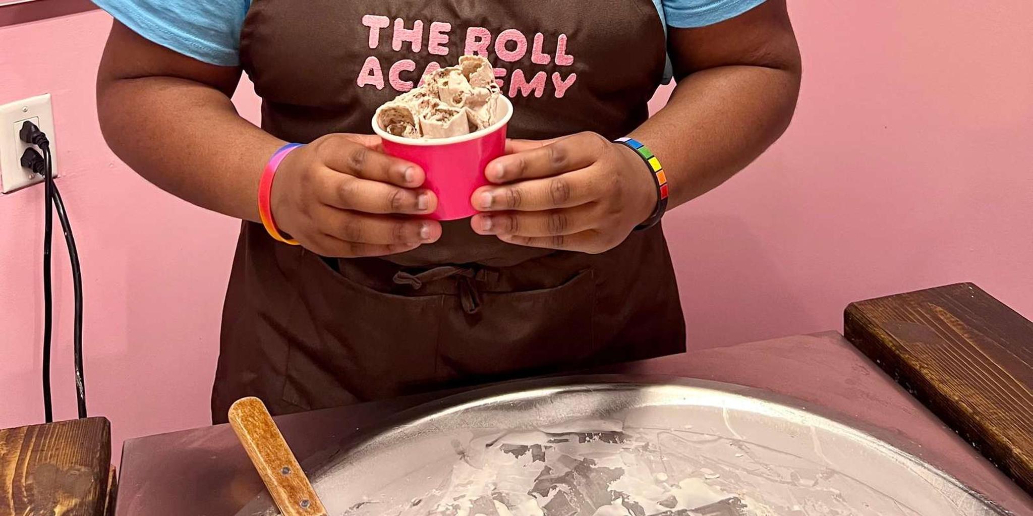 Nashville Rolled Ice Cream Crafting Class - Image 5