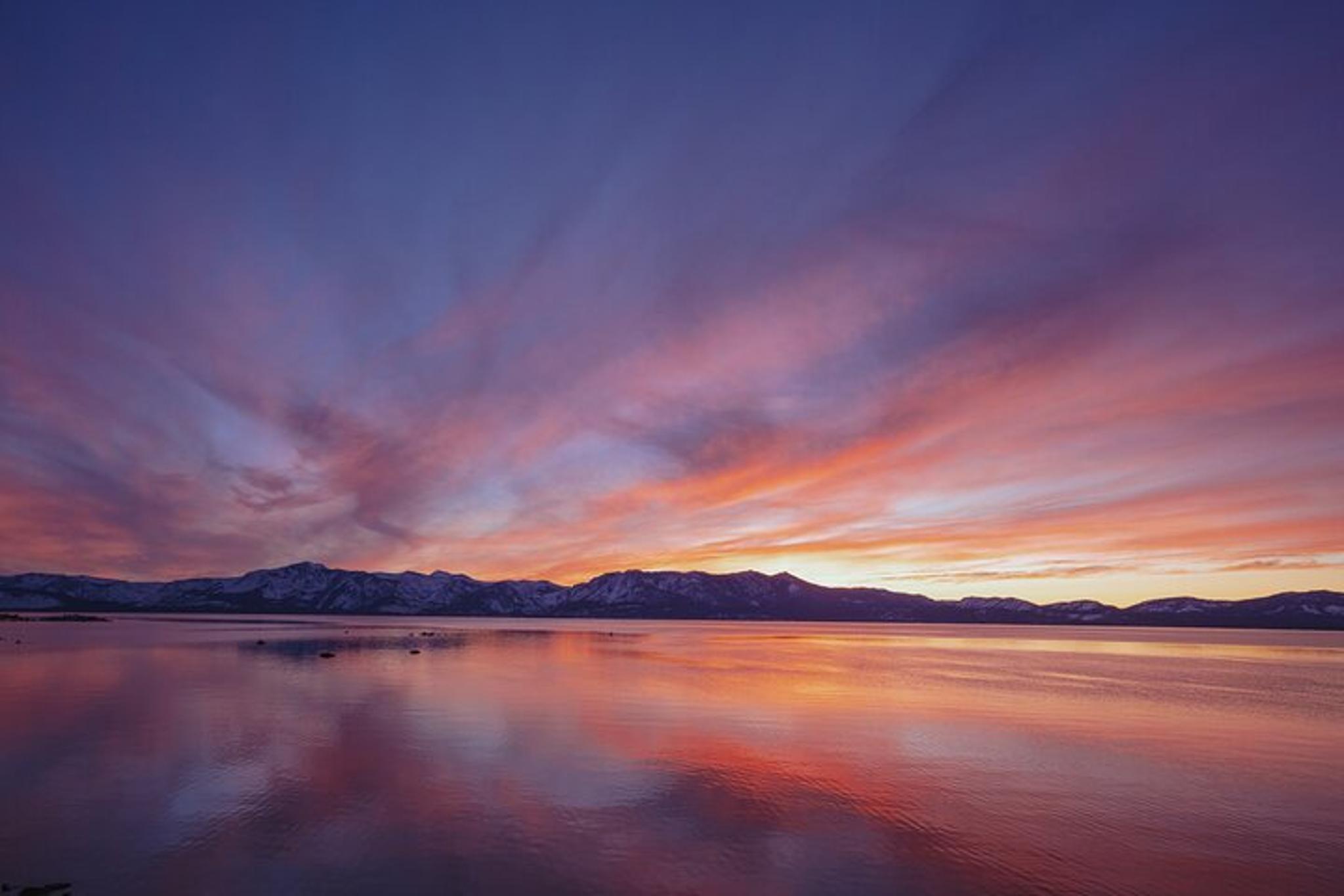 Lake Tahoe Wine Tasting Sunset Cruise - Image 3
