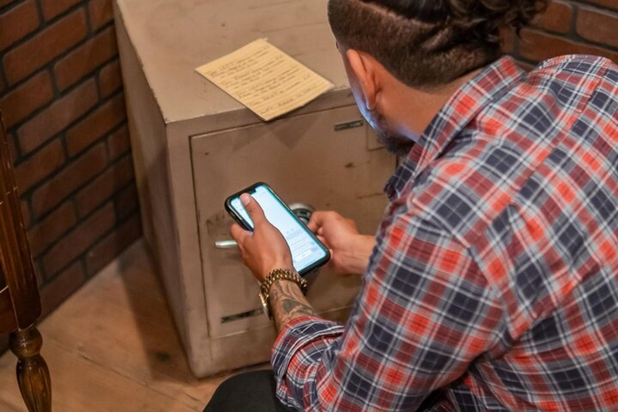 Avondale Escape Room Experience - Image 5