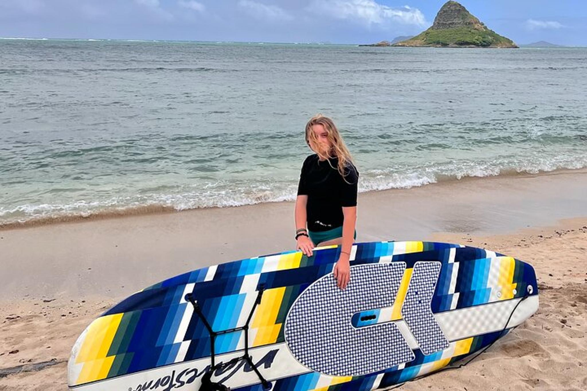 Mokoli'i Island Paddle Boarding and Hiking Adventure - Image 5