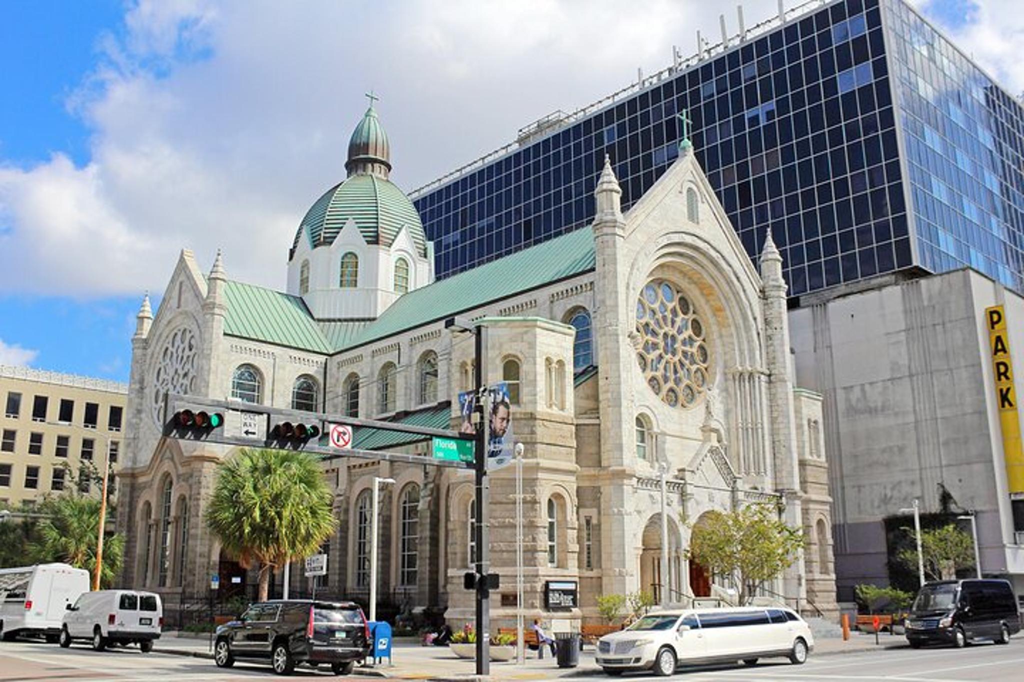 Tampa Scavenger Hunt Walking Tour - Image 3