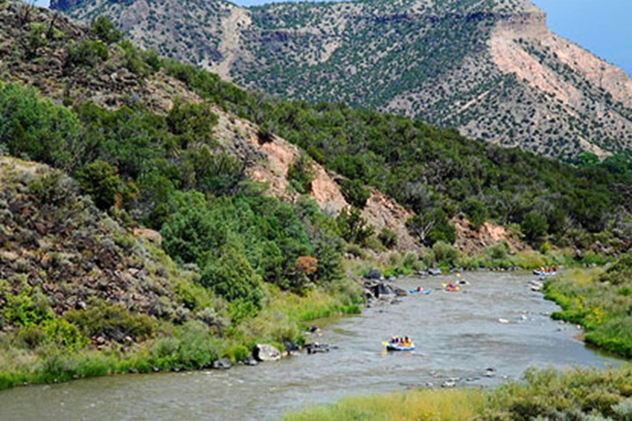 Rio Grande White Water Rafting and Wine Tour - Image 2