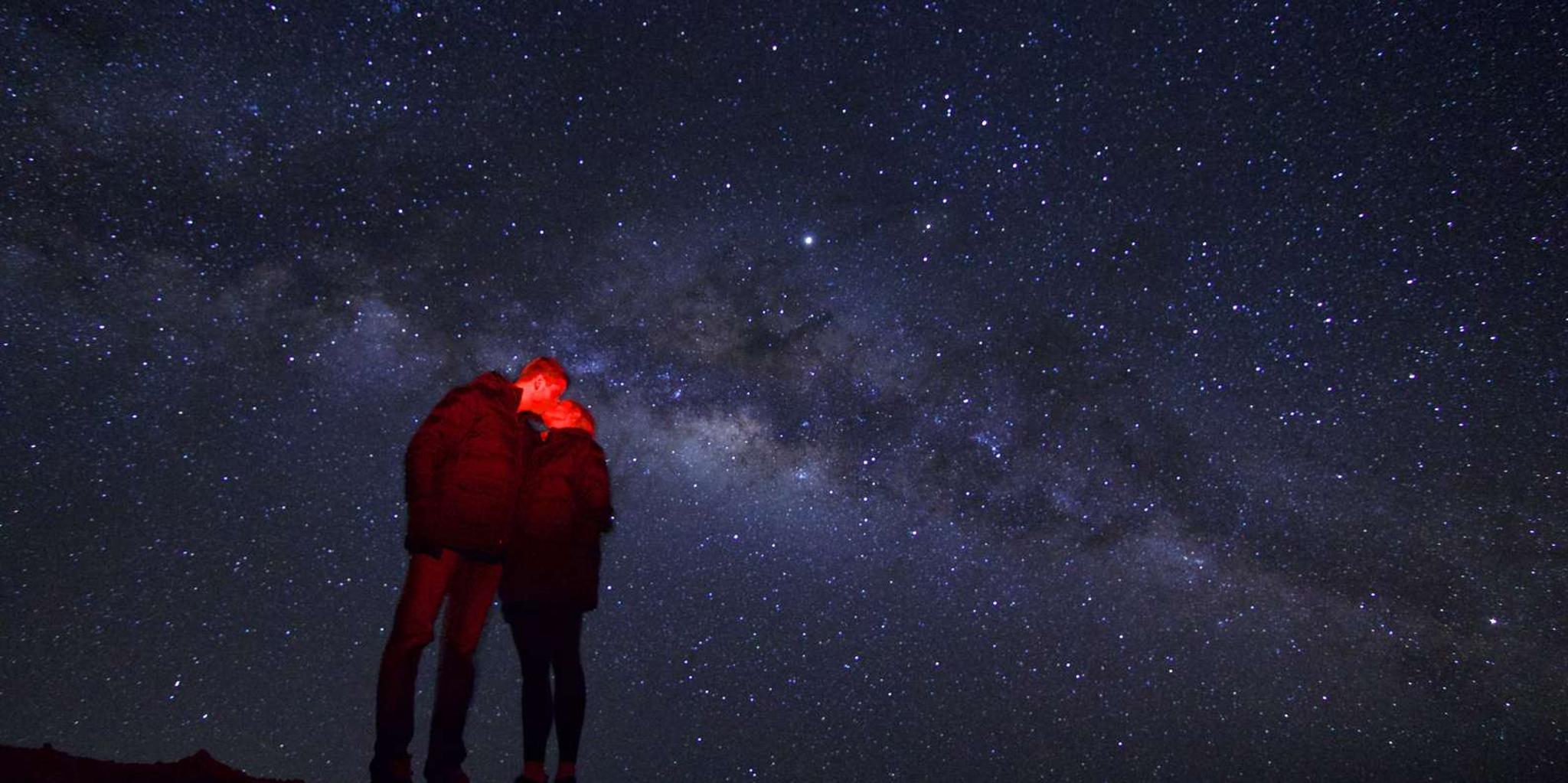 Hawaii Mauna Kea Summit Sunset & Stargazing Tour - Image 5