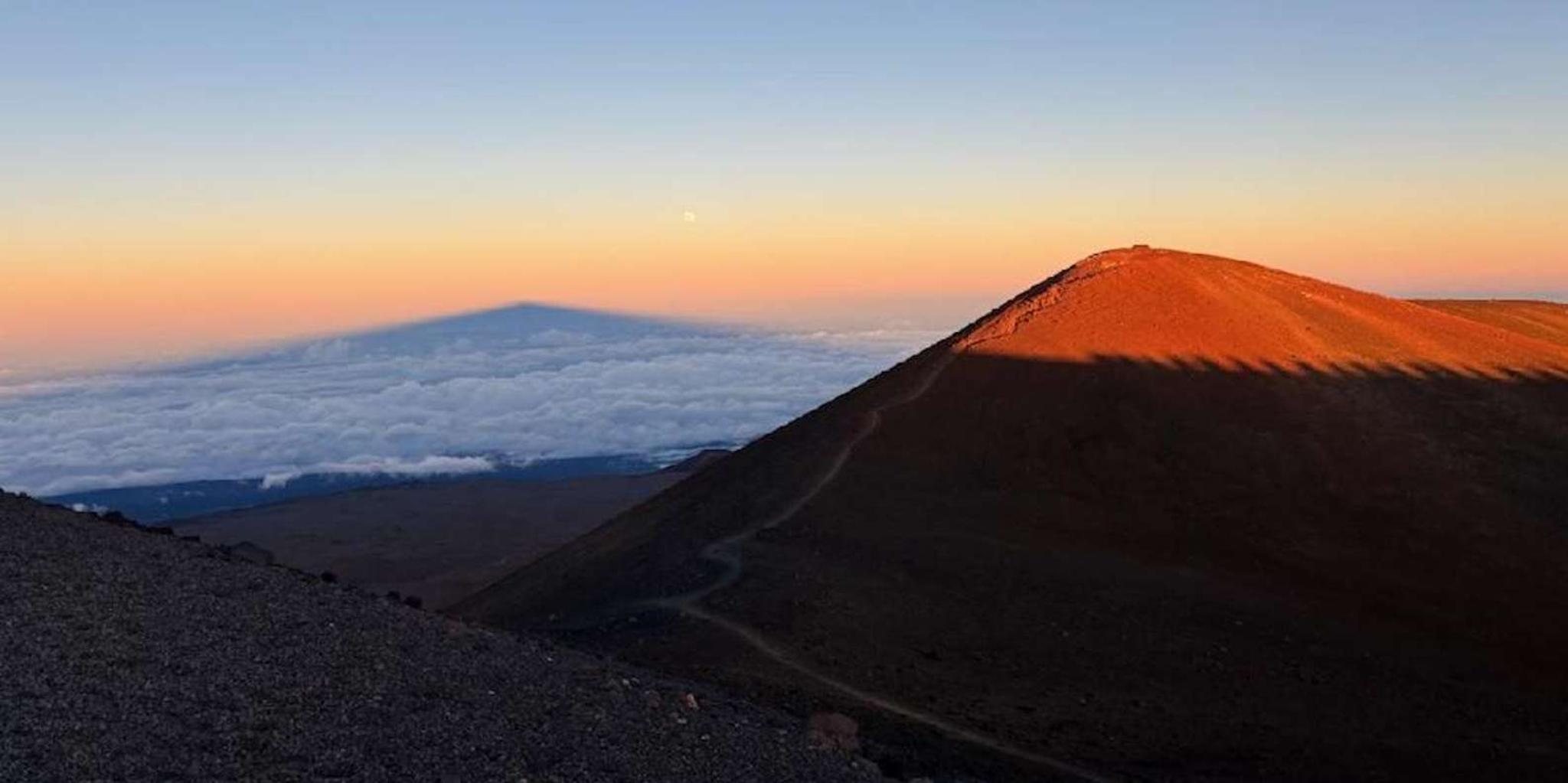 Hilo Mauna Kea Summit Tour - Image 2