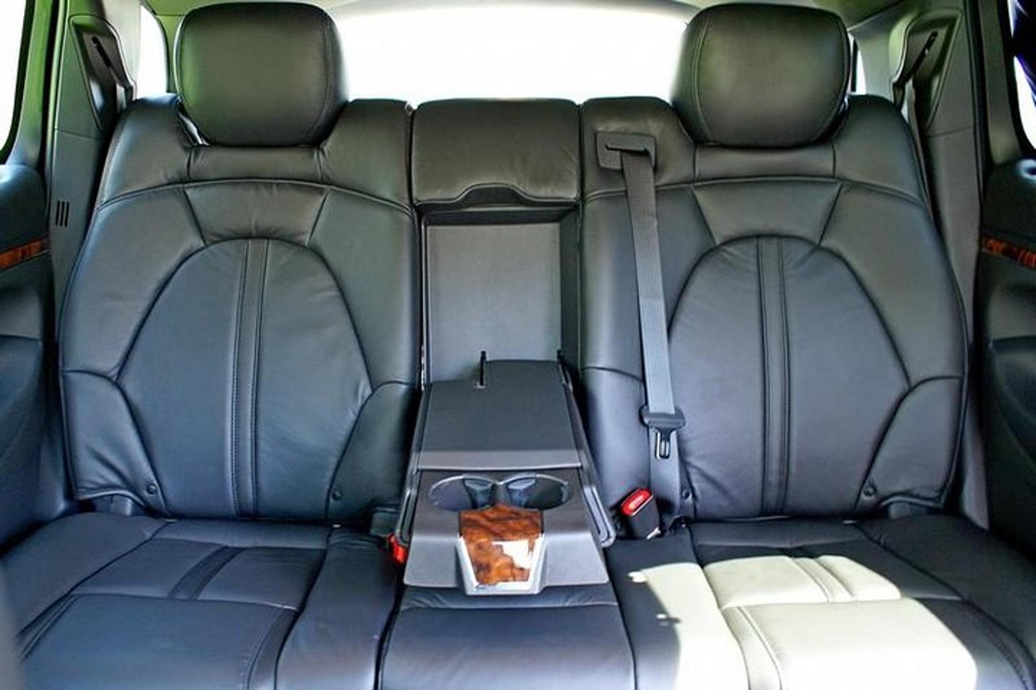 Chicago Airport Sedan Transfer - Image 5