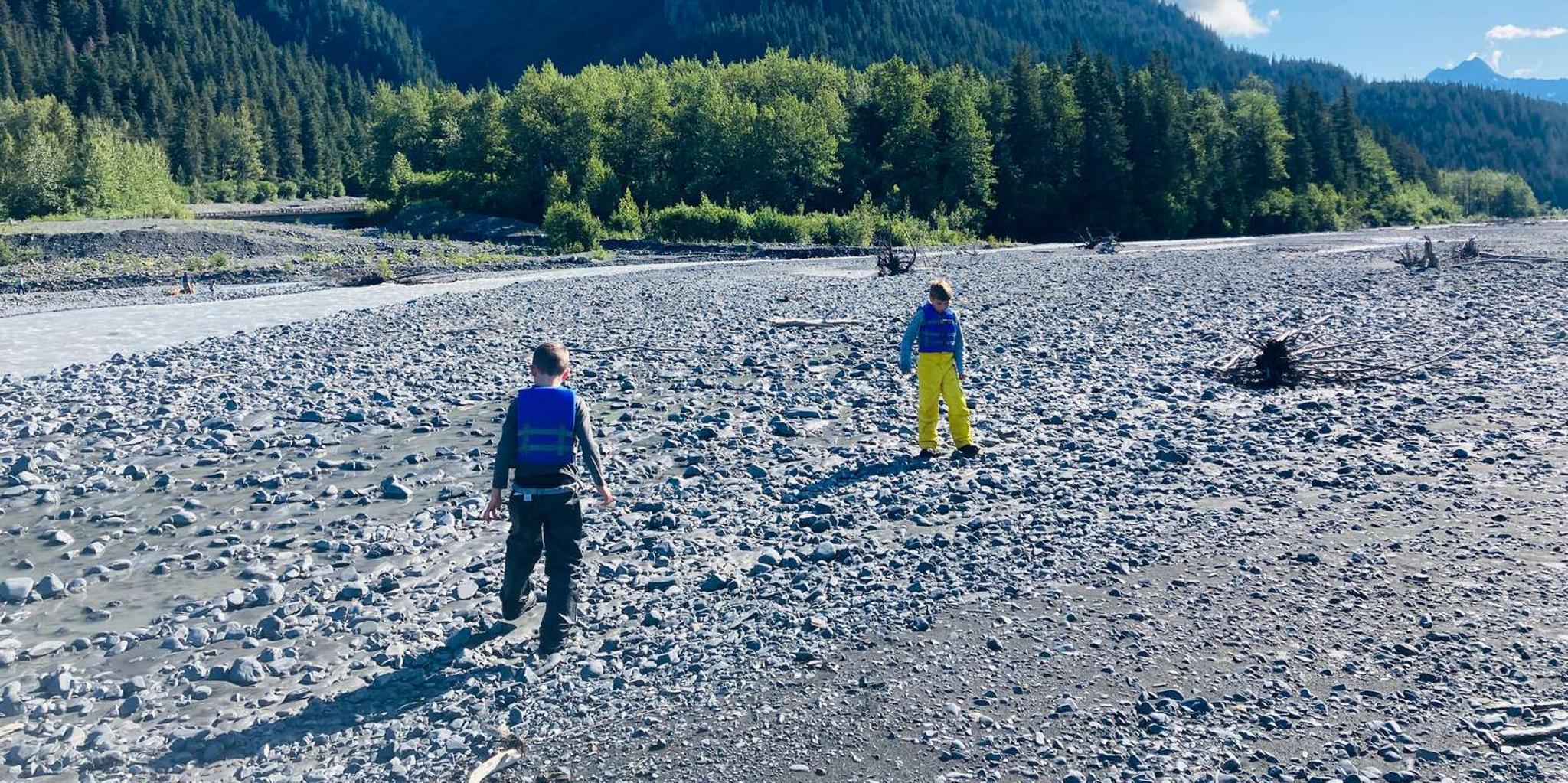 Seward Resurrection River Rafting Tour - Image 6