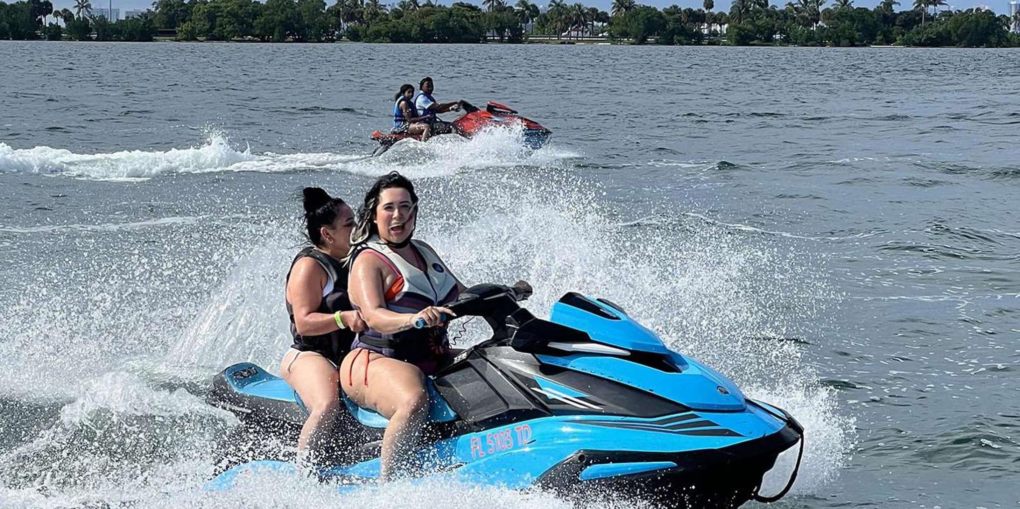 Miami Jet Ski Rental in Biscayne Bay - Image 6