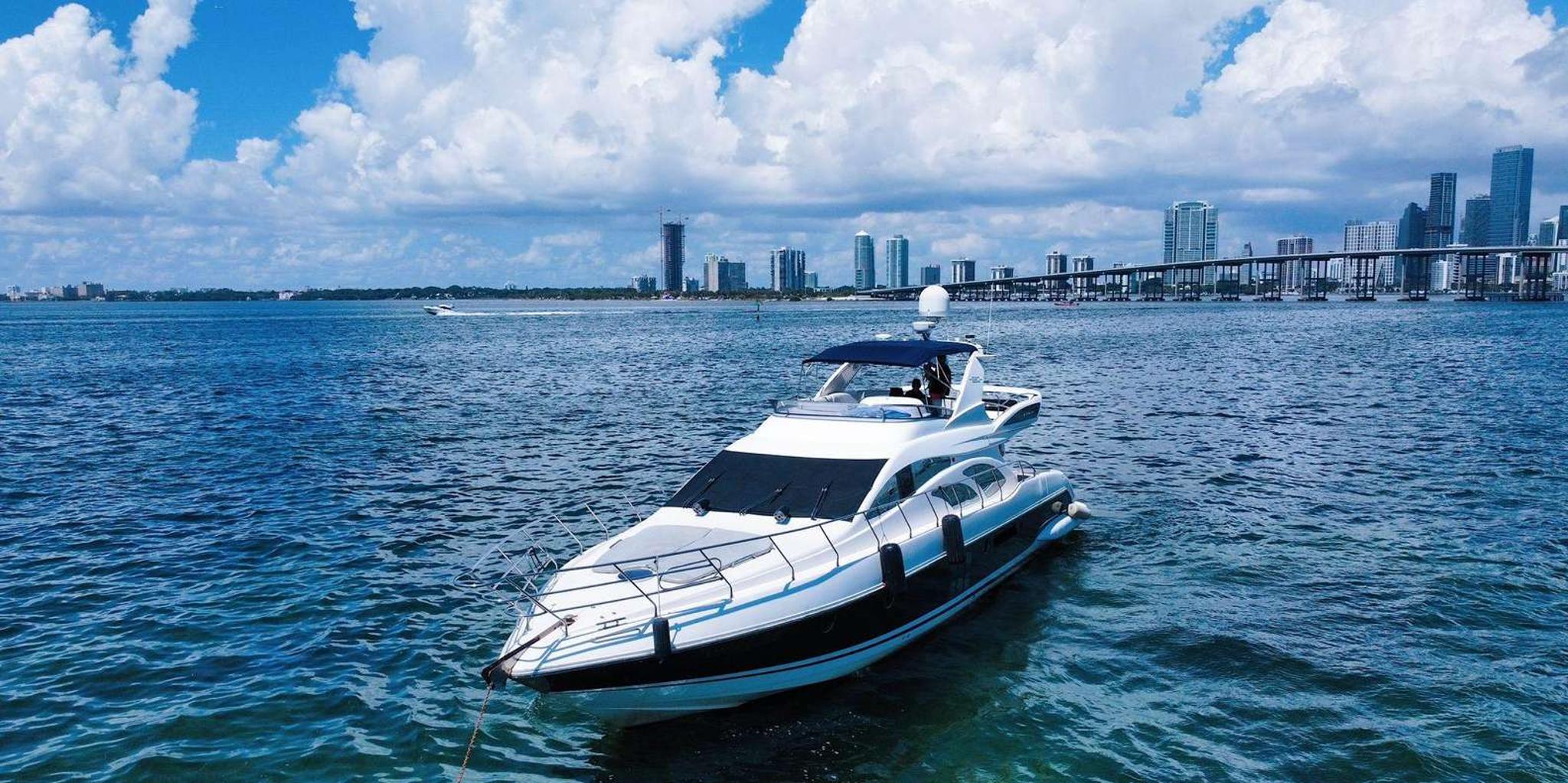 Miami Yacht Tour on a 70ft Azimut - Image 6