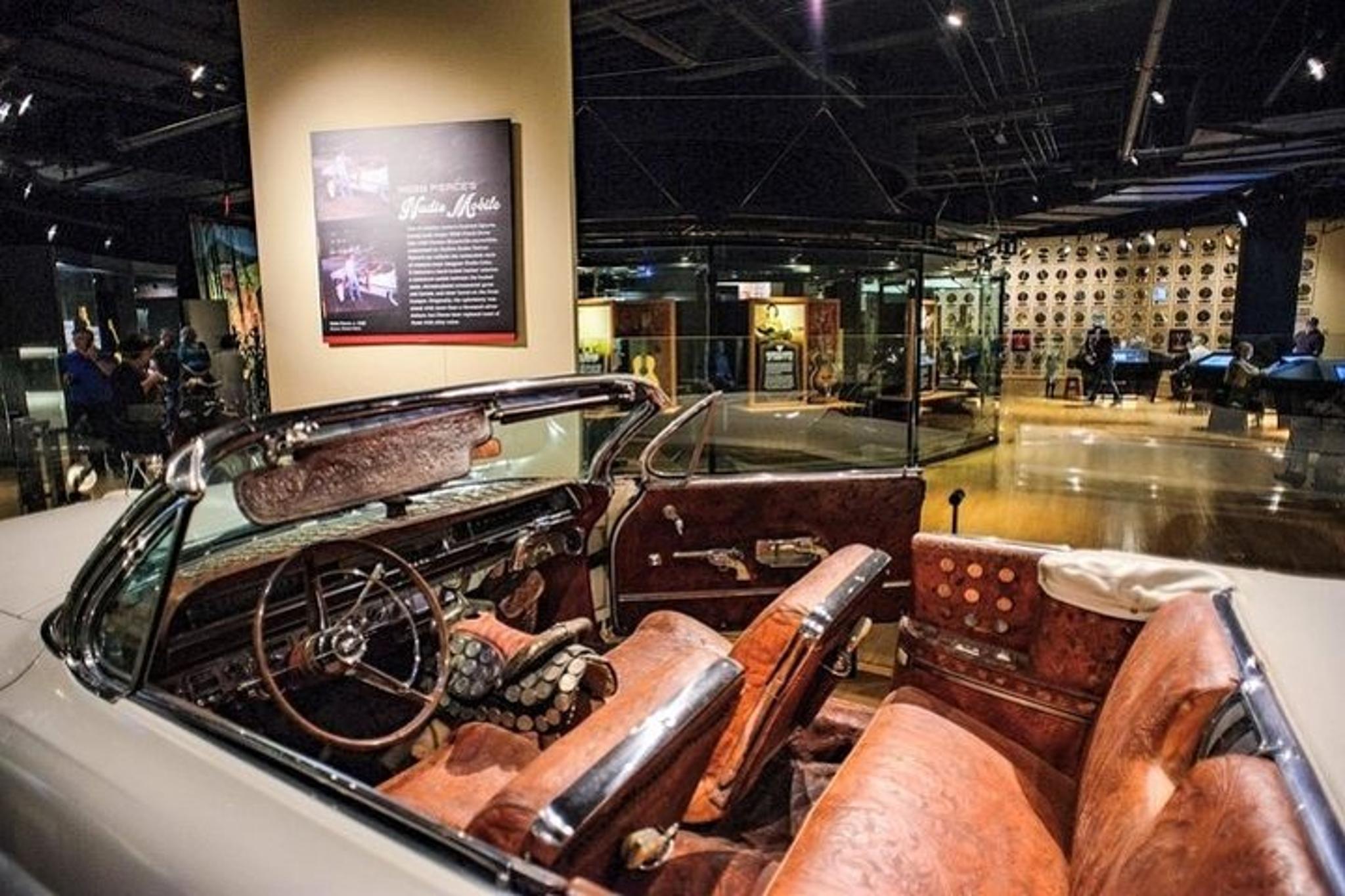 Nashville City Tour with Ryman & Country Music Hall - Image 6