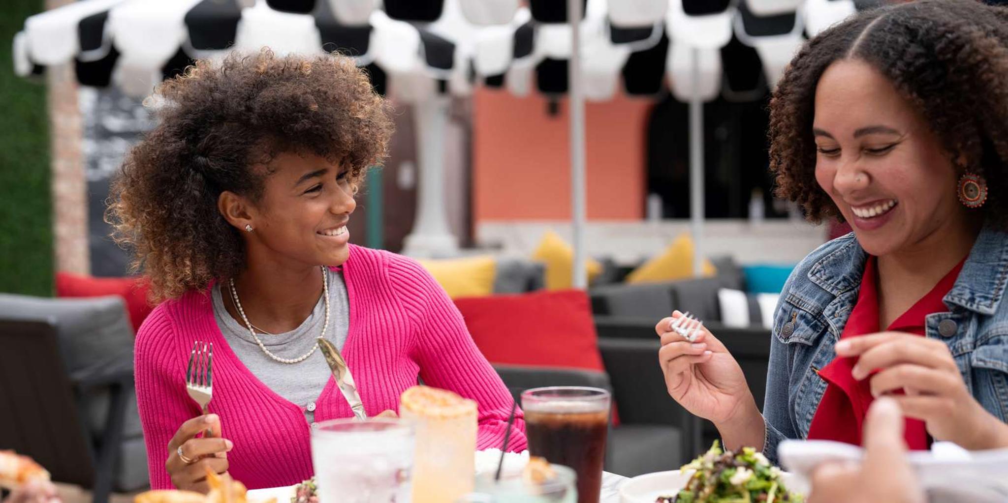 Los Angeles Hollywood Rooftop Dining Experience - Image 5