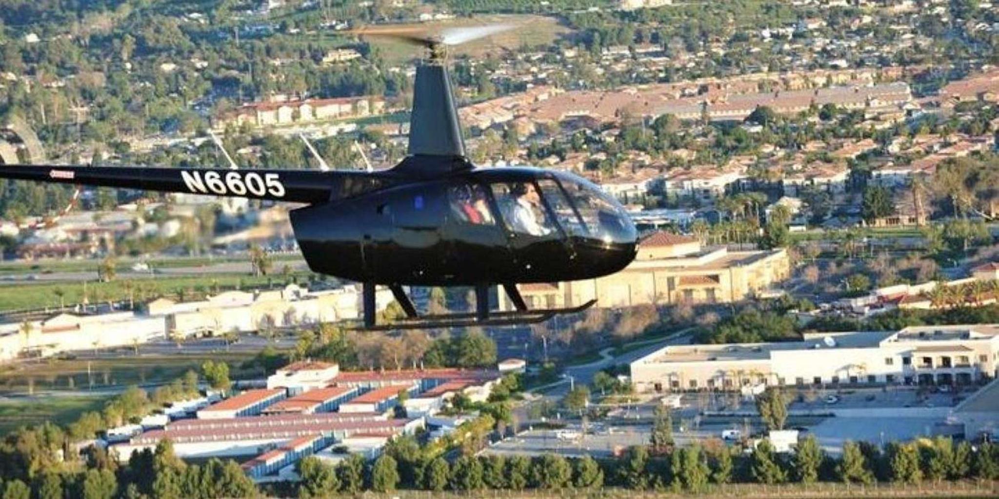 Los Angeles Wine Tour by Helicopter - Image 3