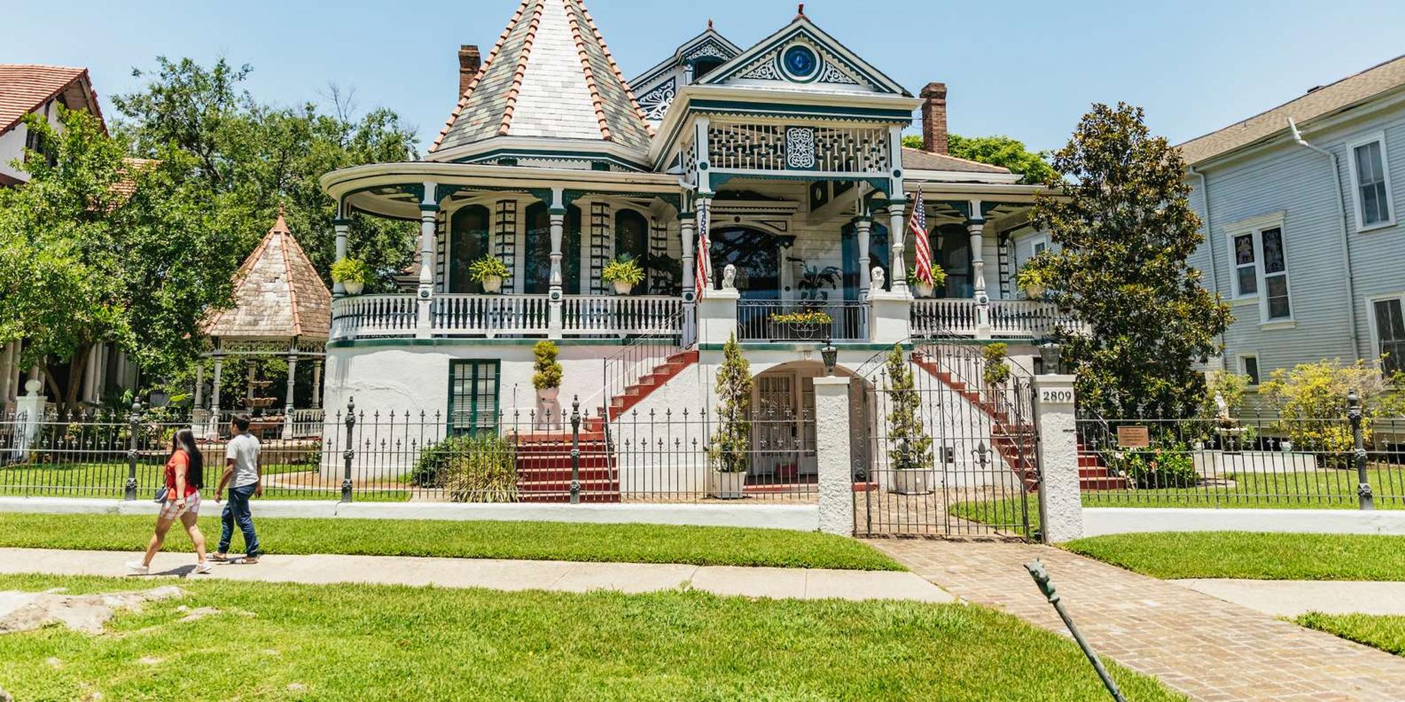 New Orleans Sightseeing Bus Tour - Image 4
