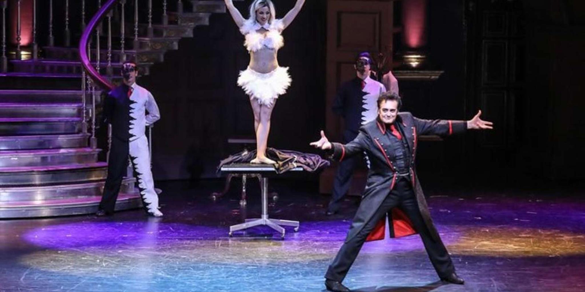 Branson Magic Show at Mansion of Dreams 2 hr - Image 5