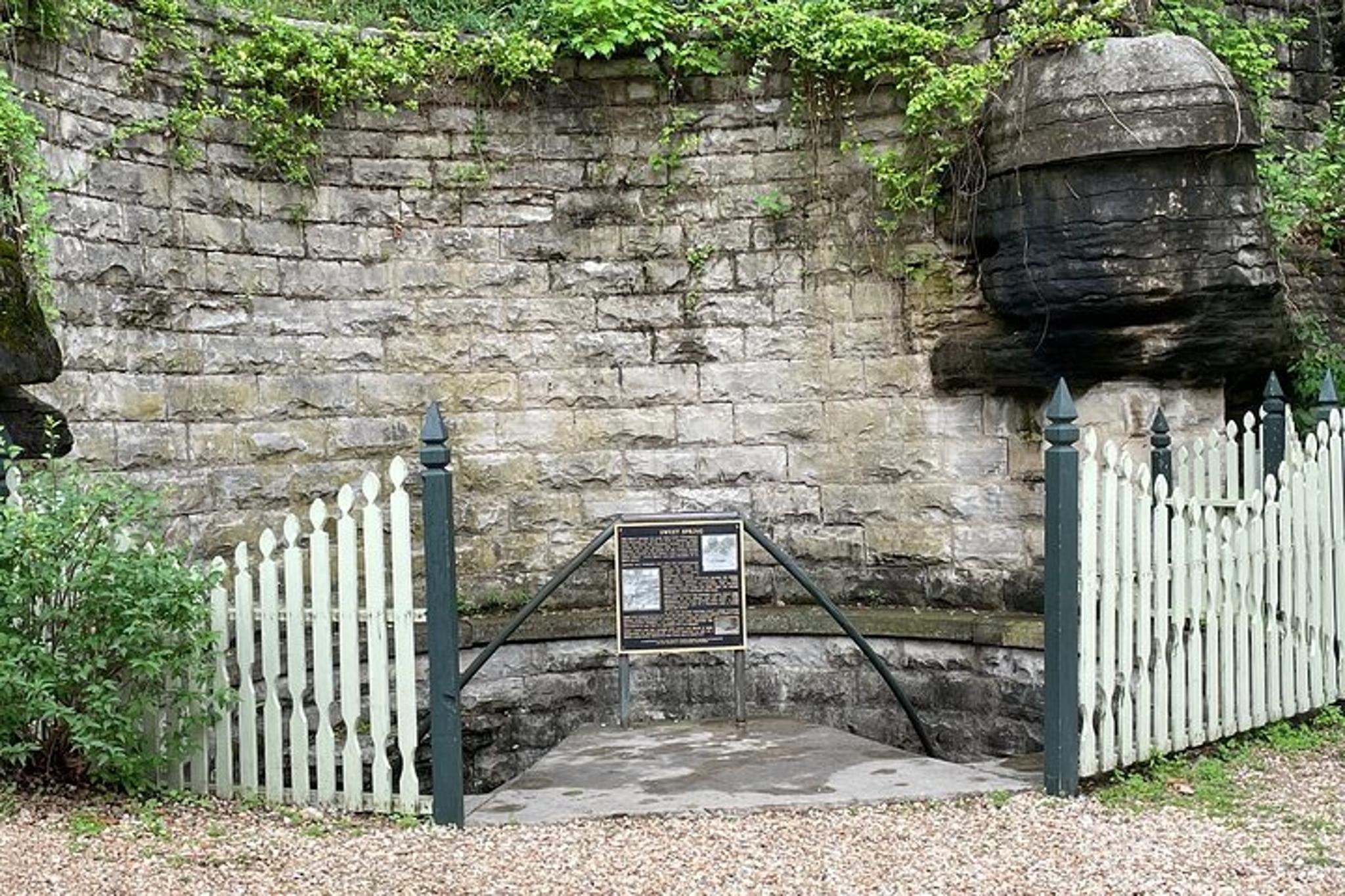 Eureka Springs Ghost Tour - Image 2