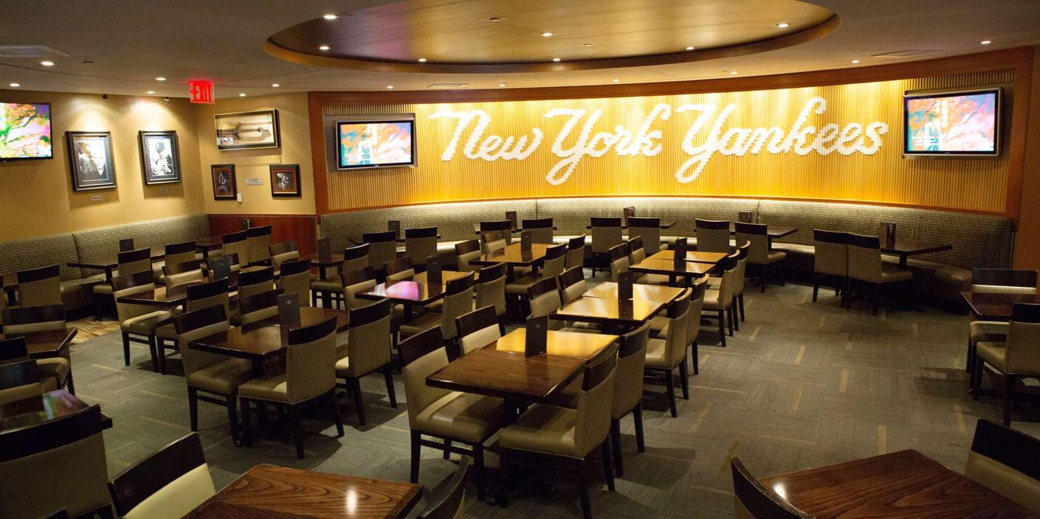New York Meal at Hard Rock Cafe Yankee Stadium