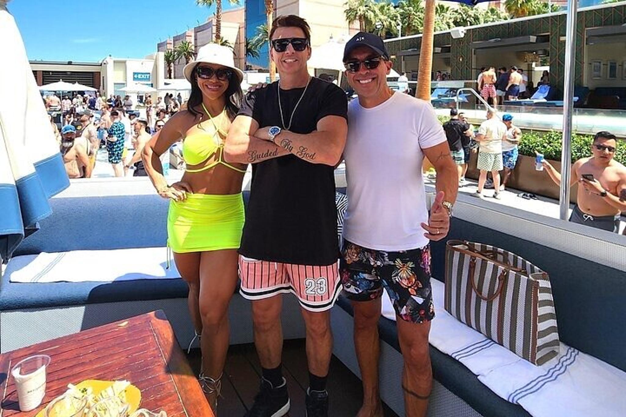 Las Vegas Pool Party Experience with VIP Host - Image 2
