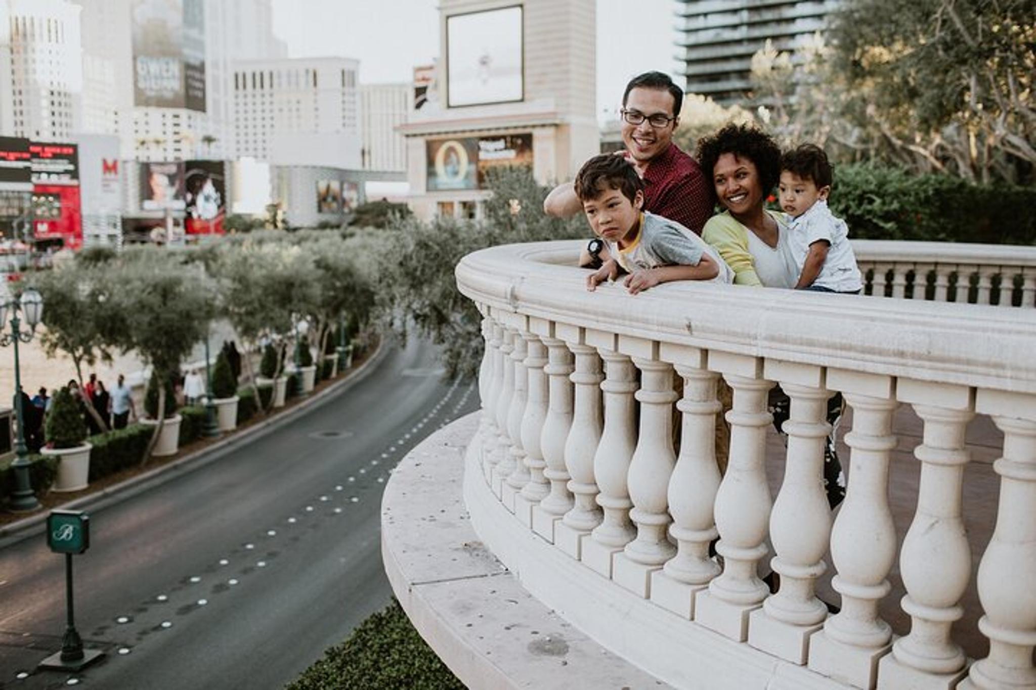 Las Vegas Vacation Photography Session - Image 6