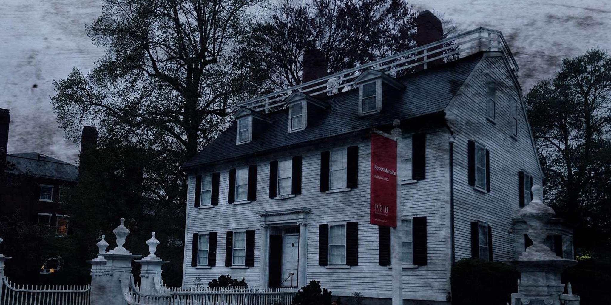 Salem Ghost and Dark History Walking Tour
