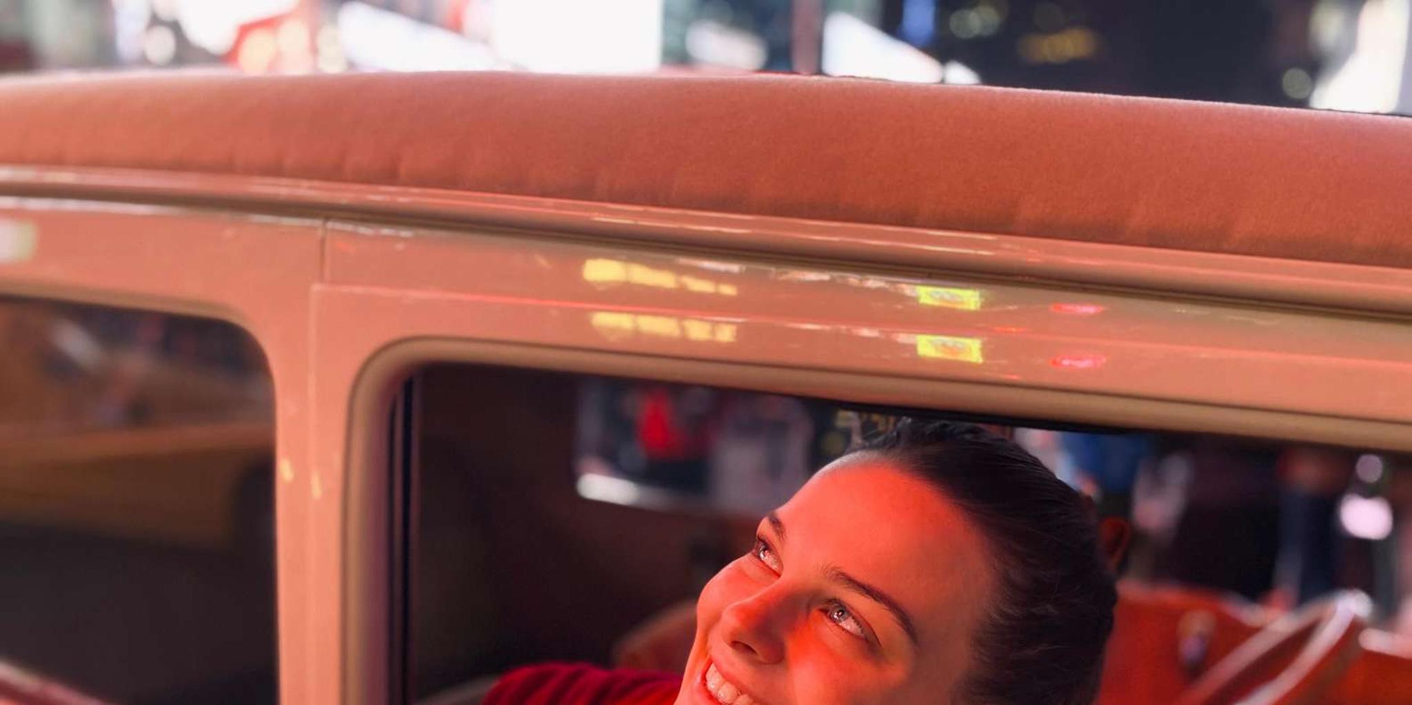 New York City Vintage Car Night Tour - Image 2