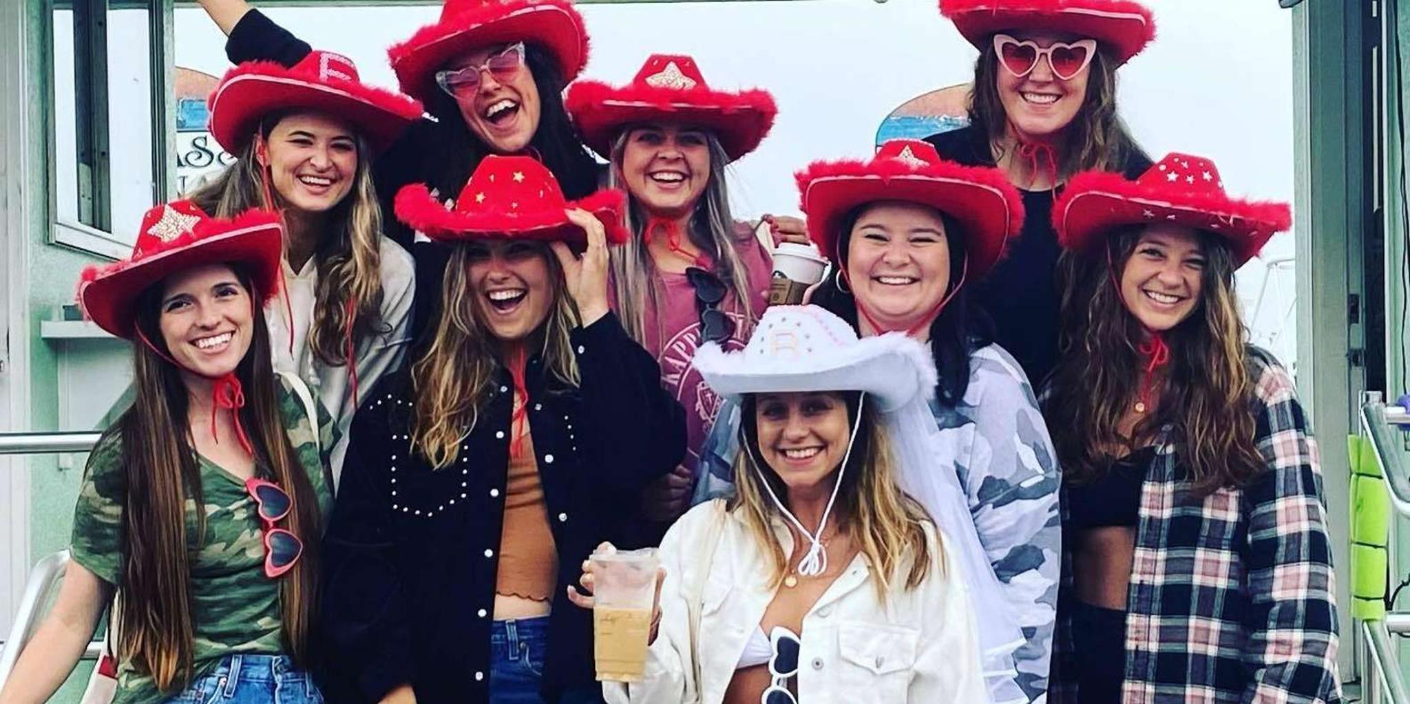 Destin Crab Island Swim Trip - Image 6