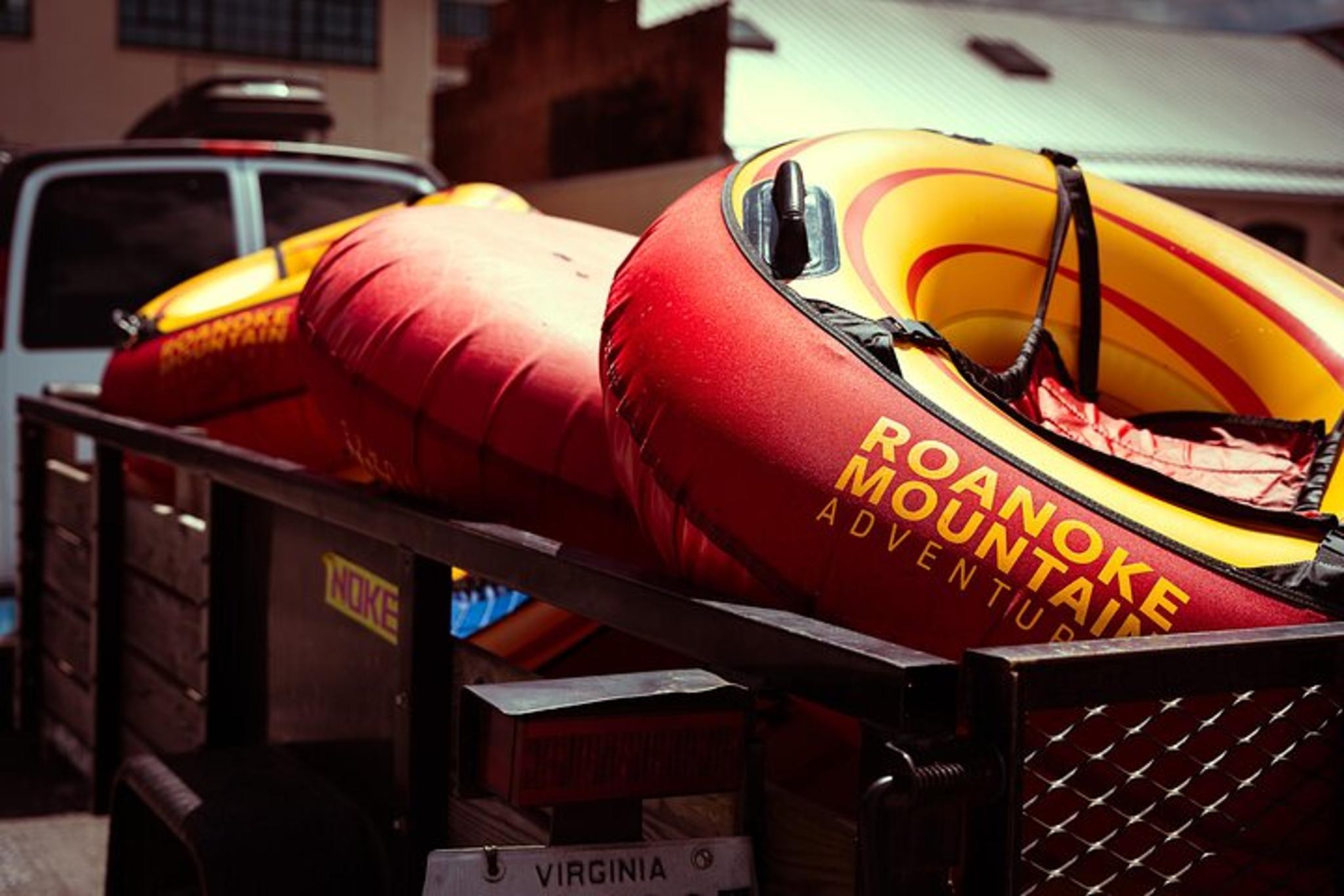 Roanoke River Tube Rental with Shuttle 2 hr - Image 5