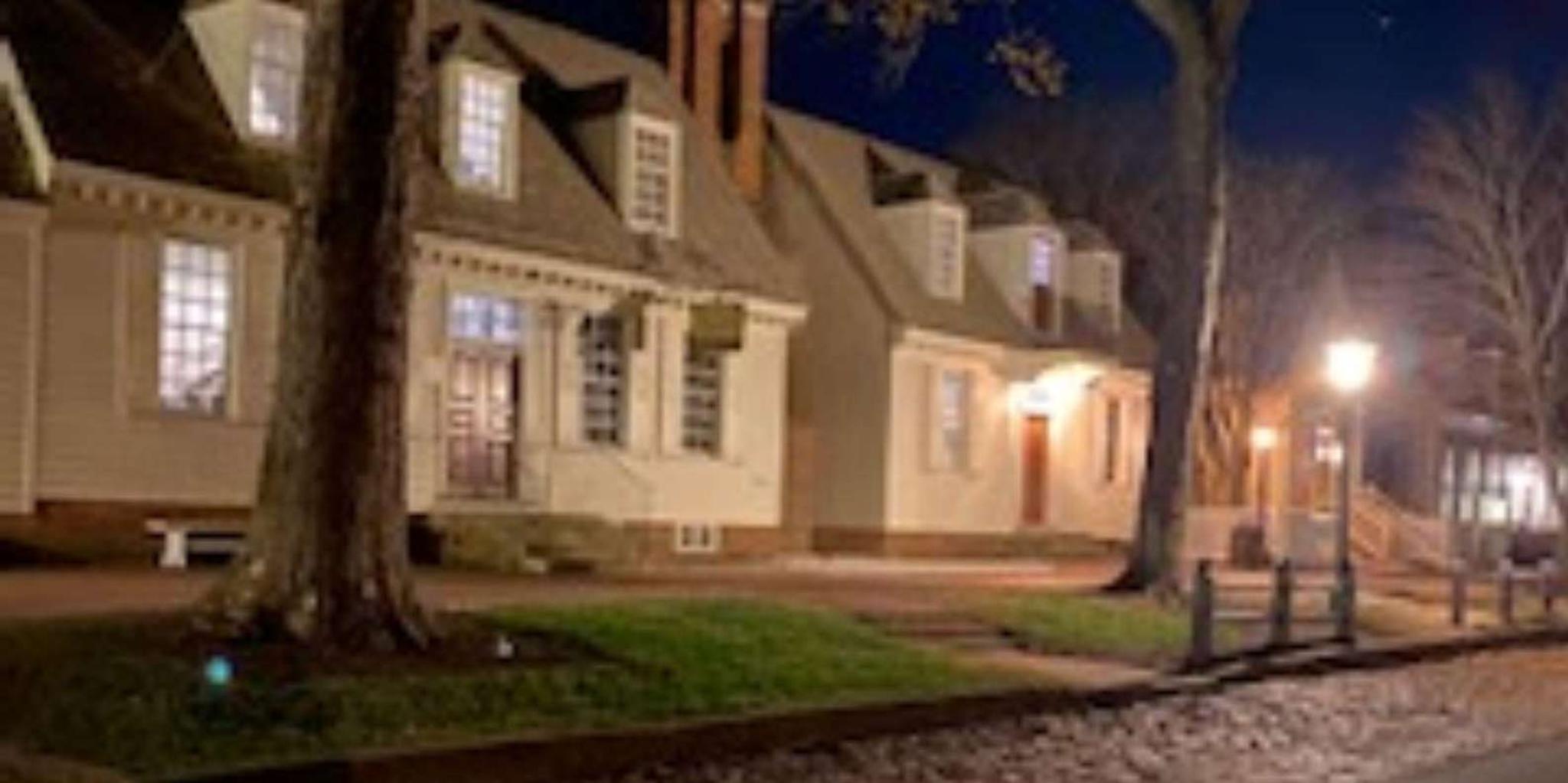 Williamsburg Christmas Ghost Tour - Image 3