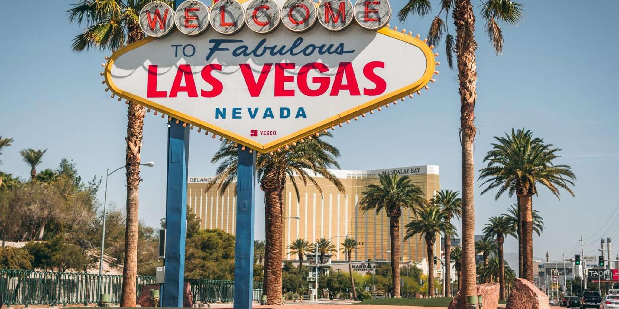 Las Vegas Fremont Street Experience Private Tour - Image 1