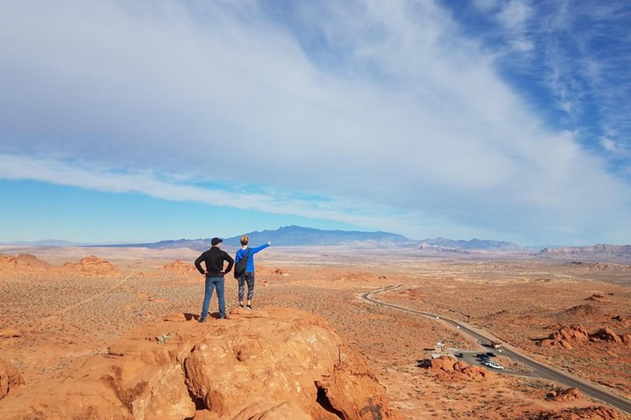 Las Vegas Valley of Fire Hike - Image 1