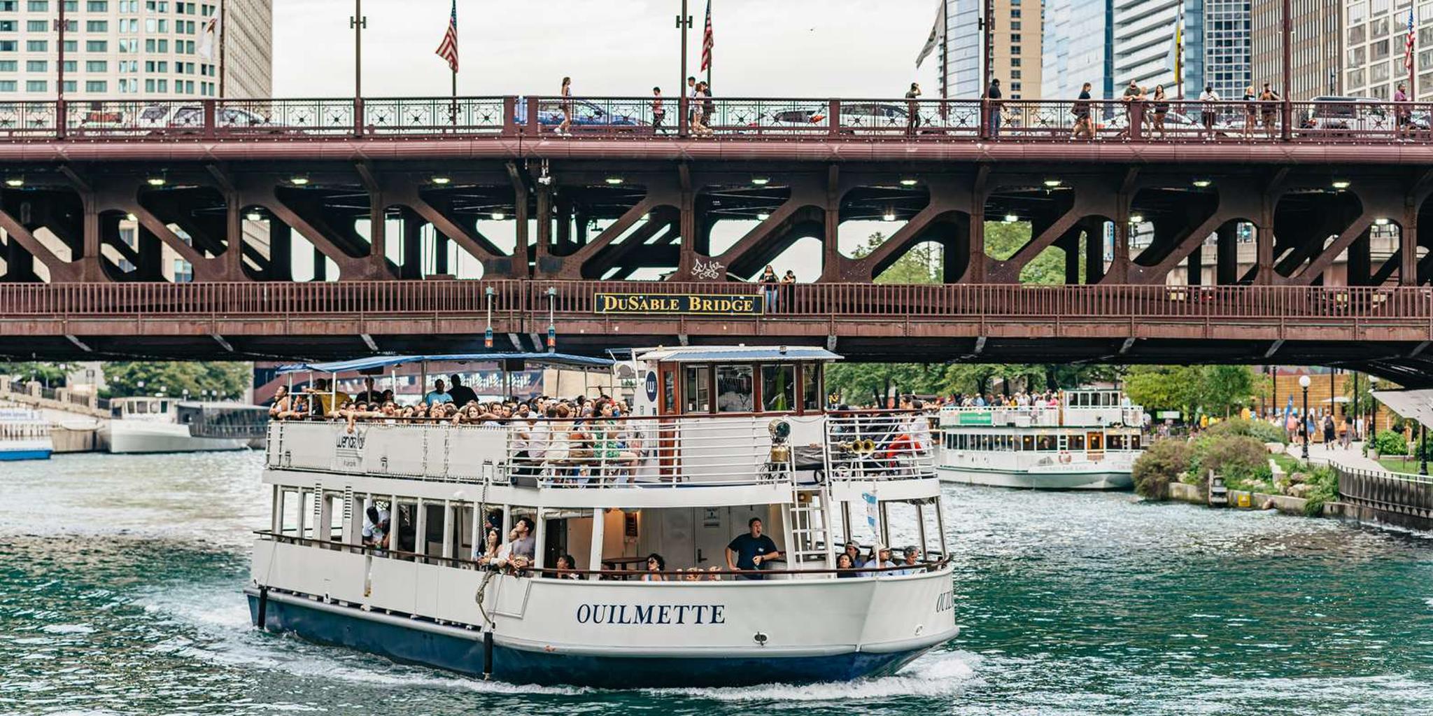 Chicago River Architecture Cruise 1.5 hr