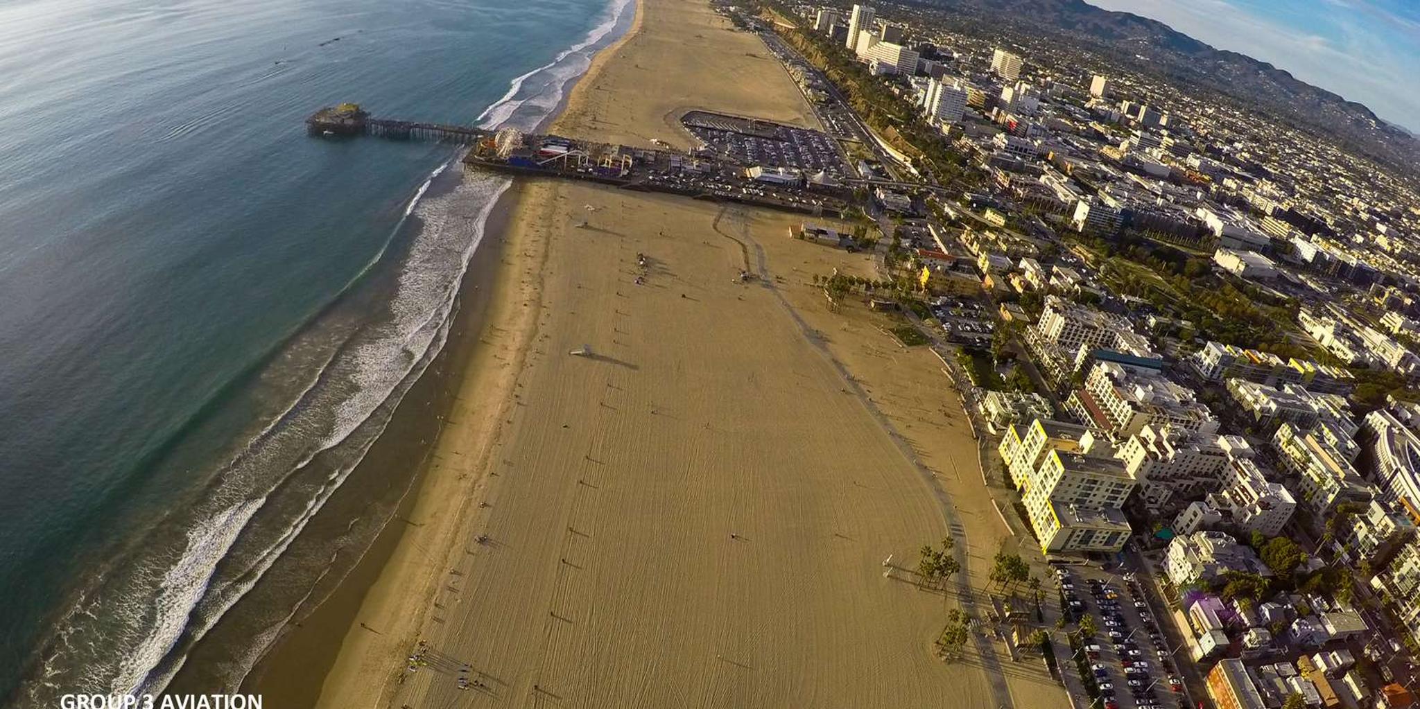 Los Angeles Helicopter Tour: Beaches & City 50 Min - Image 4