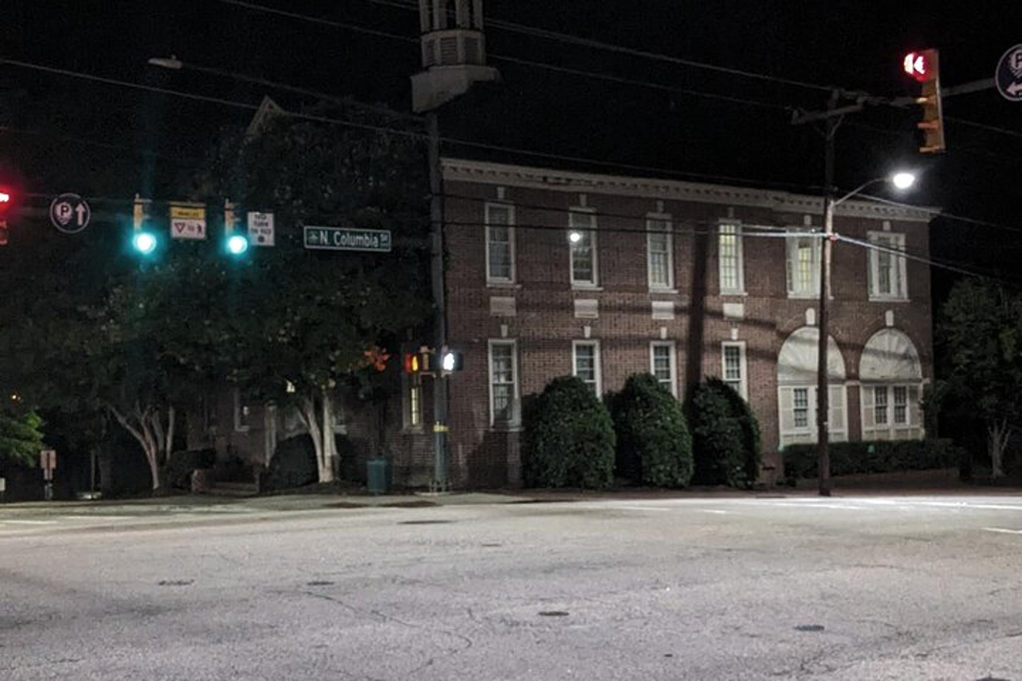 Chapel Hill True Crime Walking Tour 60 min