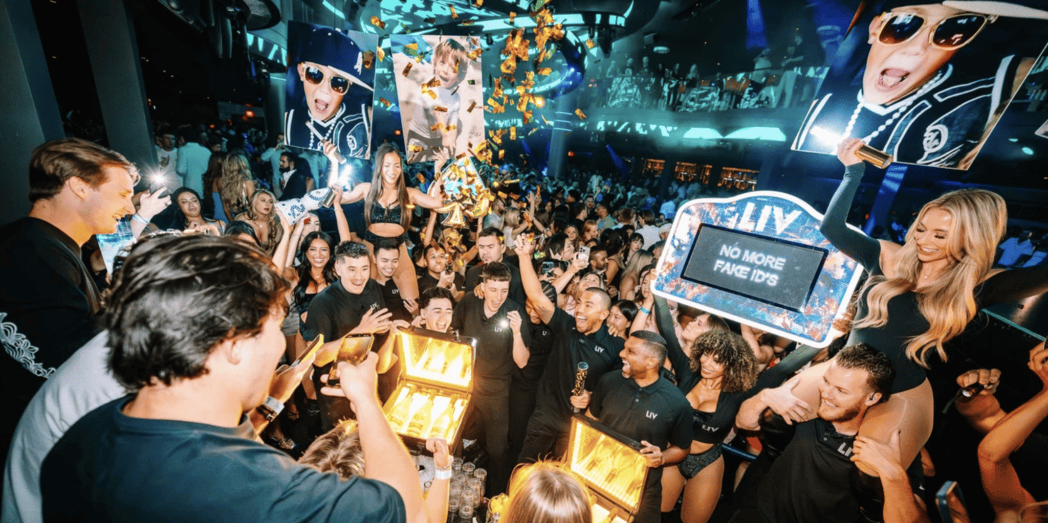 Las Vegas Club and Pool Party Experience - Image 2