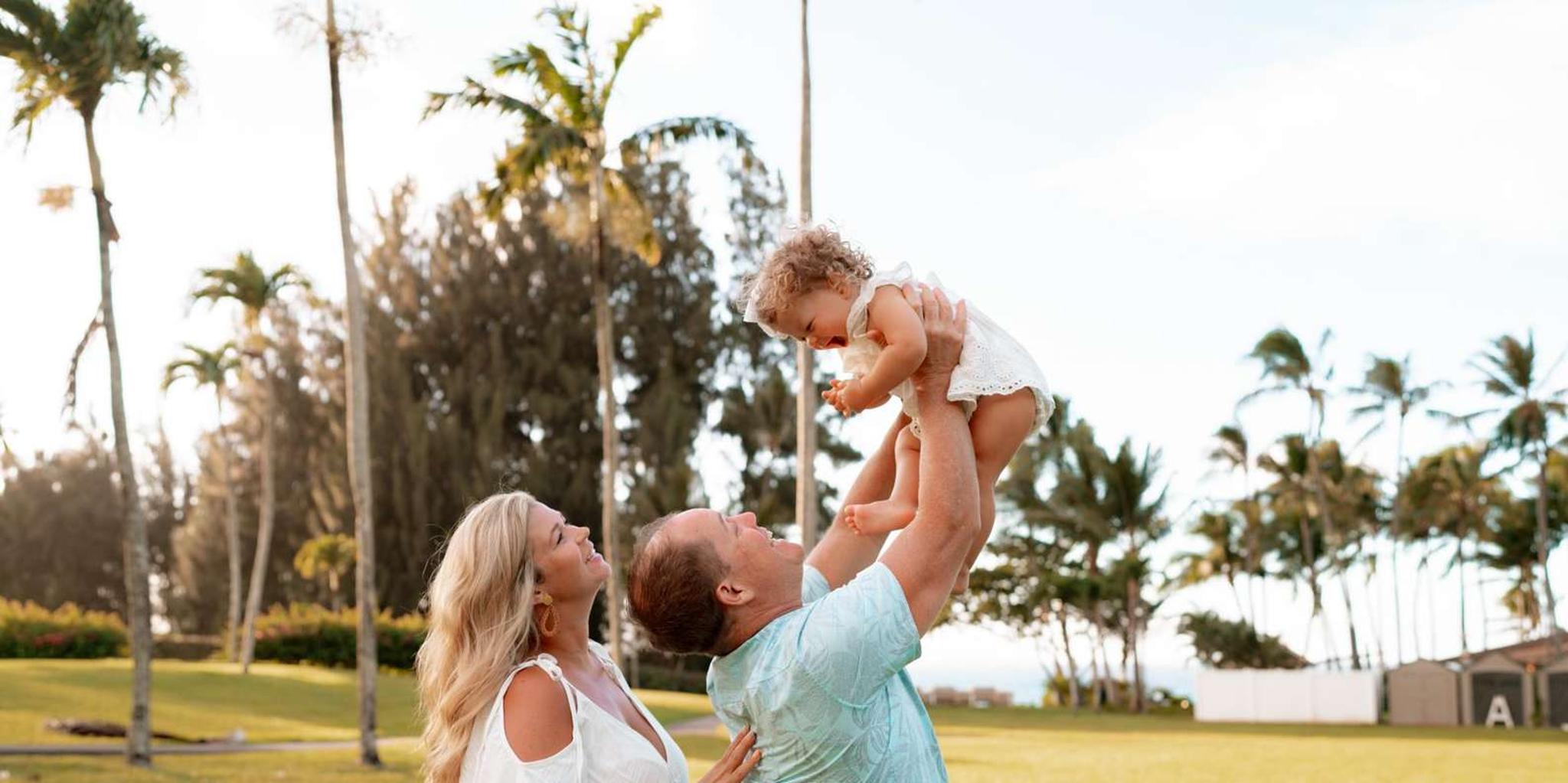 Lahaina Professional Vacation Photoshoot - Image 3