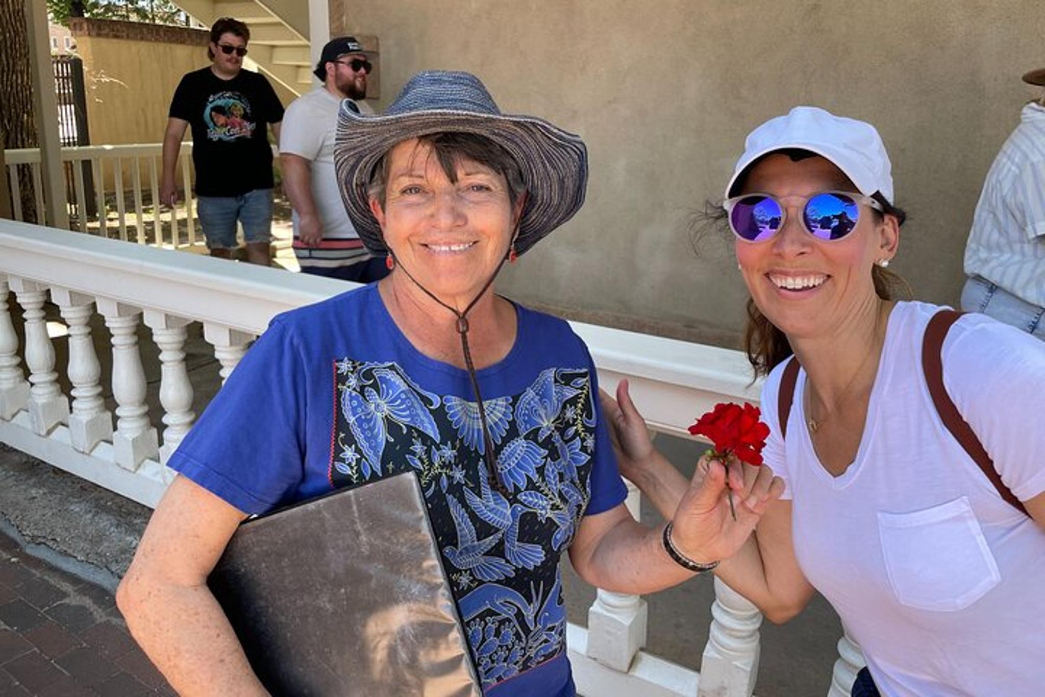Santa Fe Walking Tour with Local Historian - Image 2