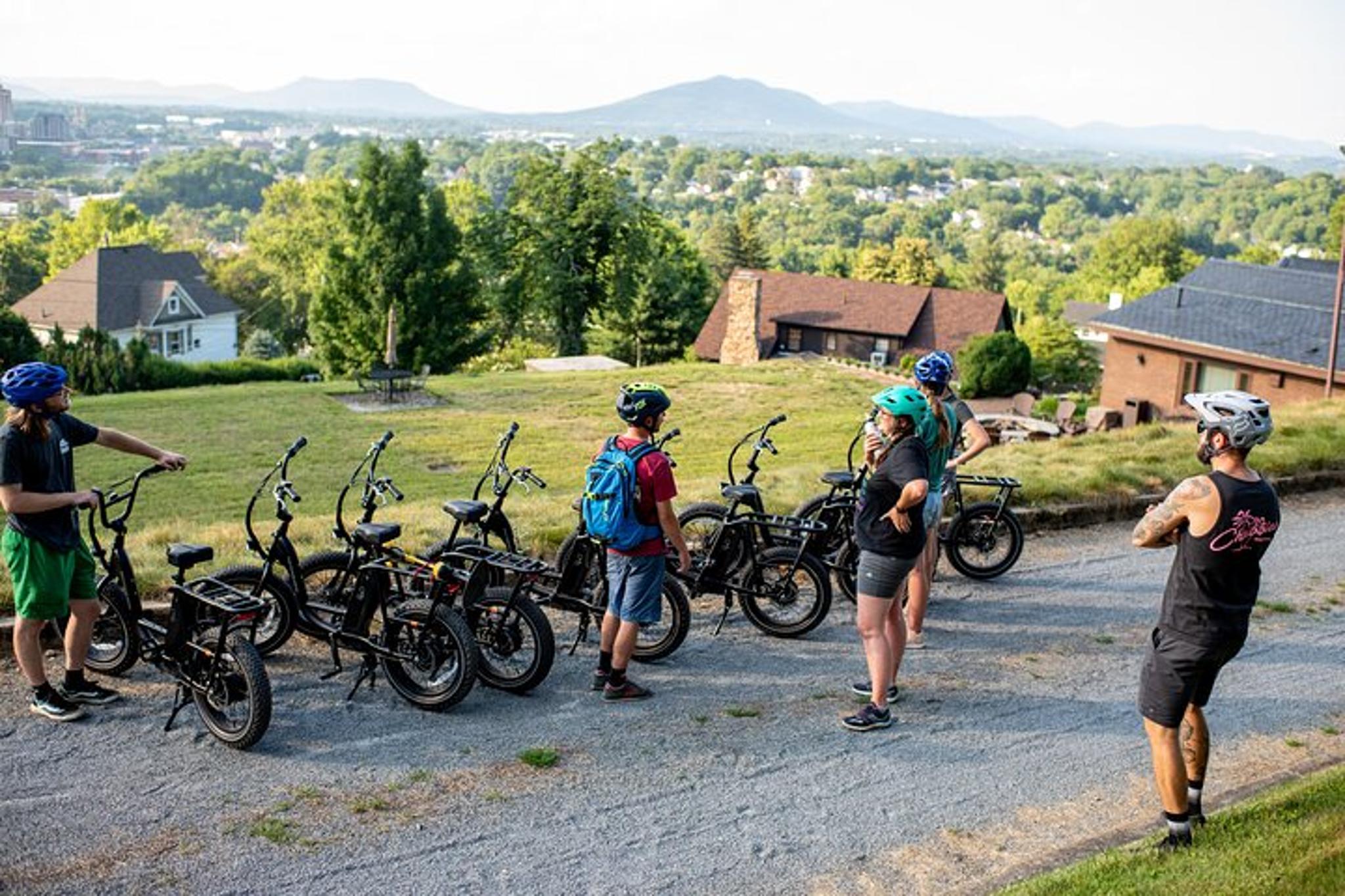Roanoke E-Bike Sightseeing and Breweries Tour - Image 6